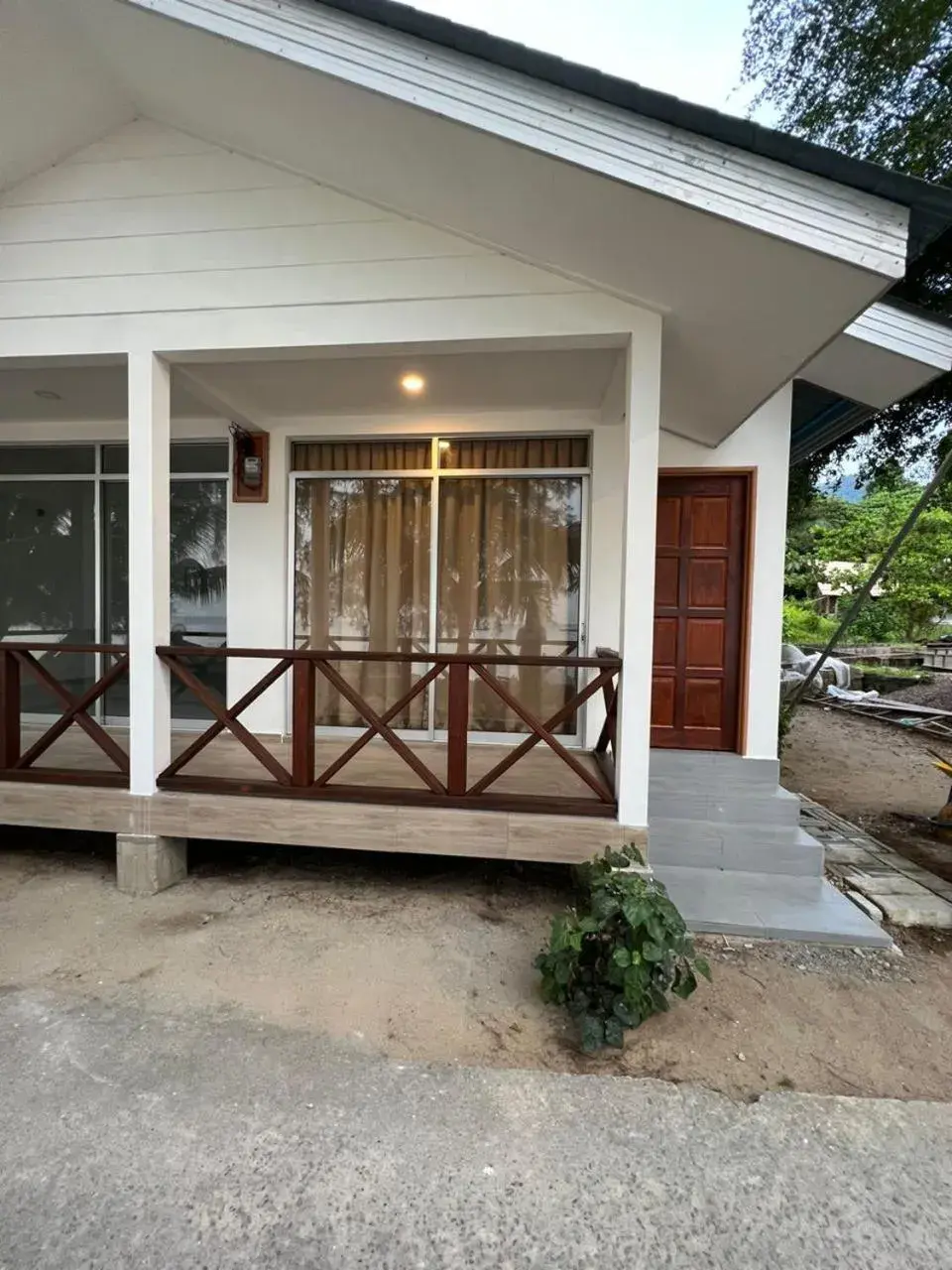 Property building in Dumba Bay Tioman Property building in Dumba Bay Tioman