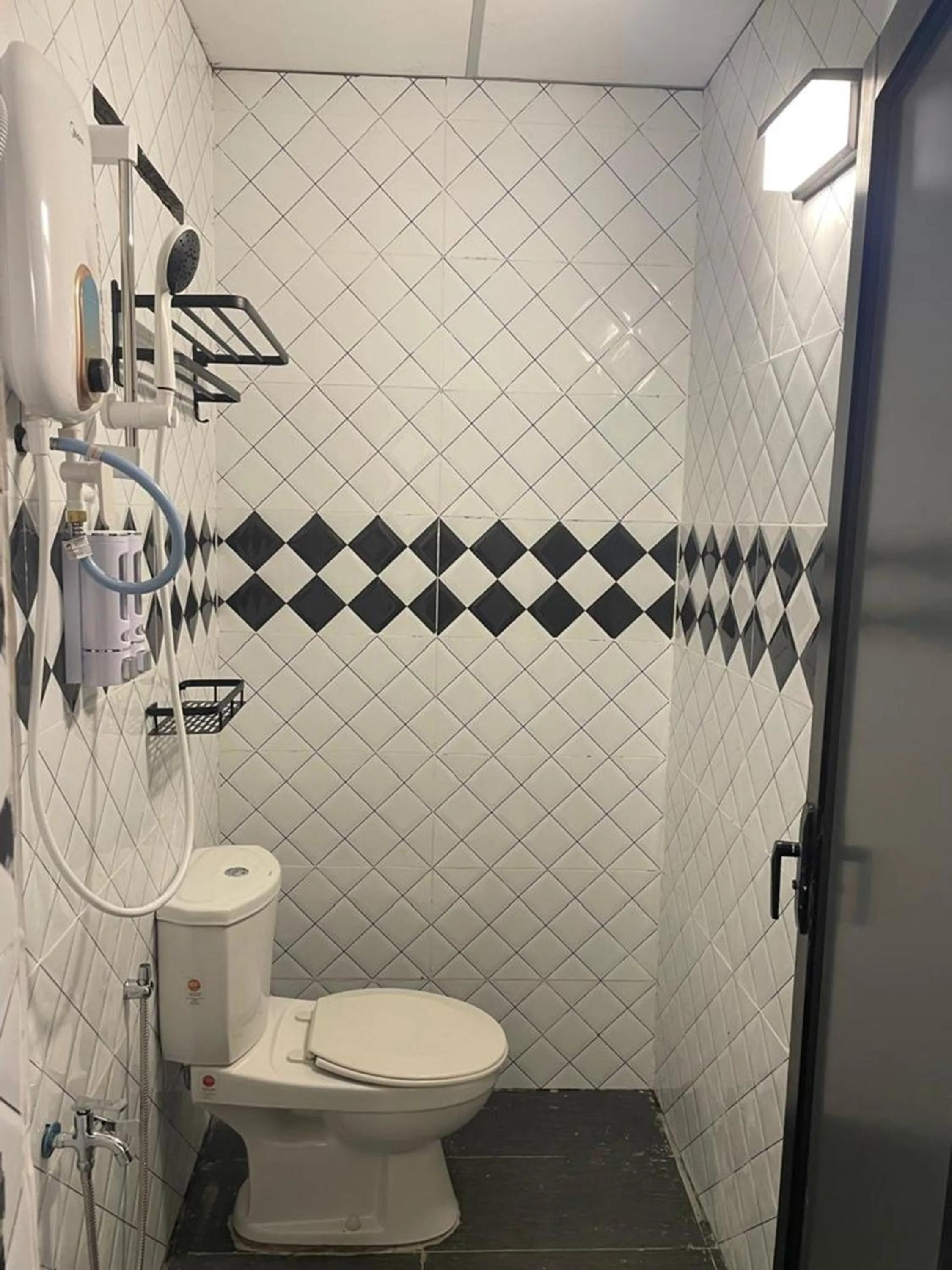 Bathroom in Dumba Bay Tioman