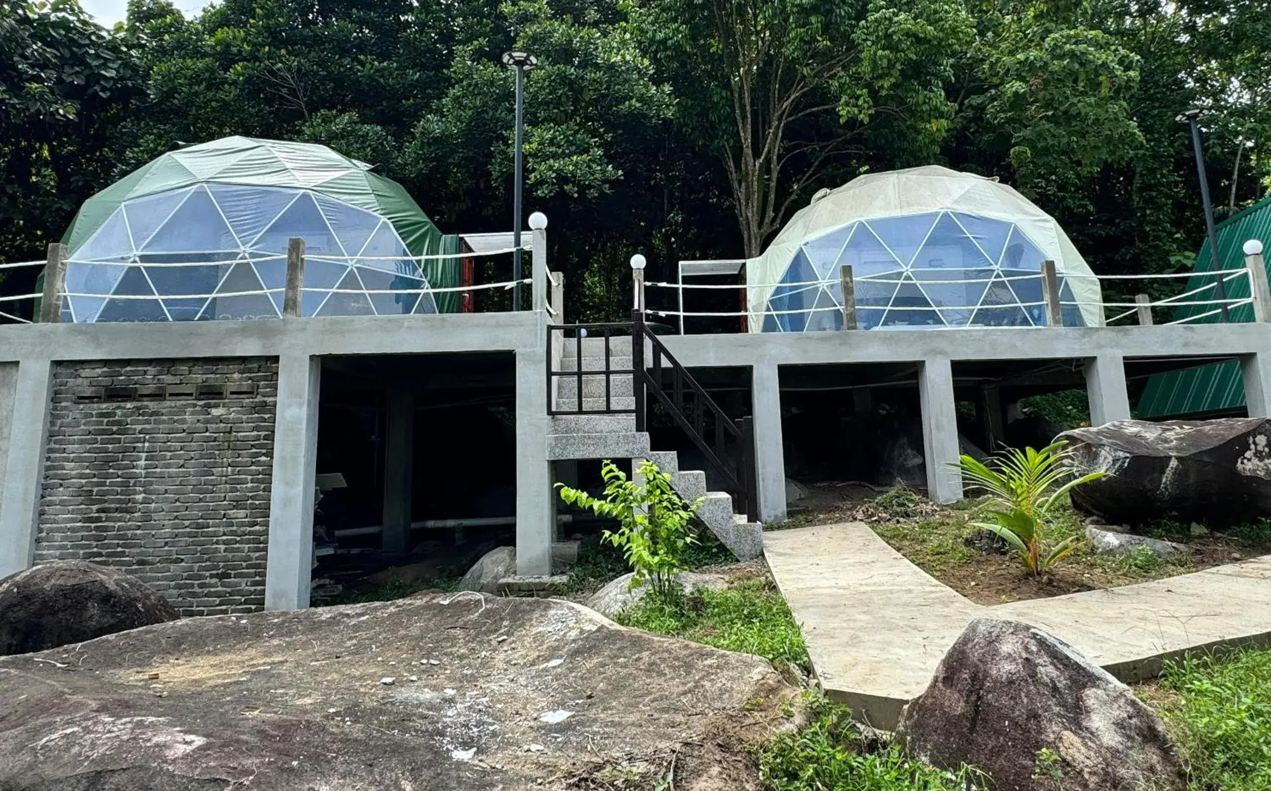 Property building in Dumba Bay Tioman Property building in Dumba Bay Tioman