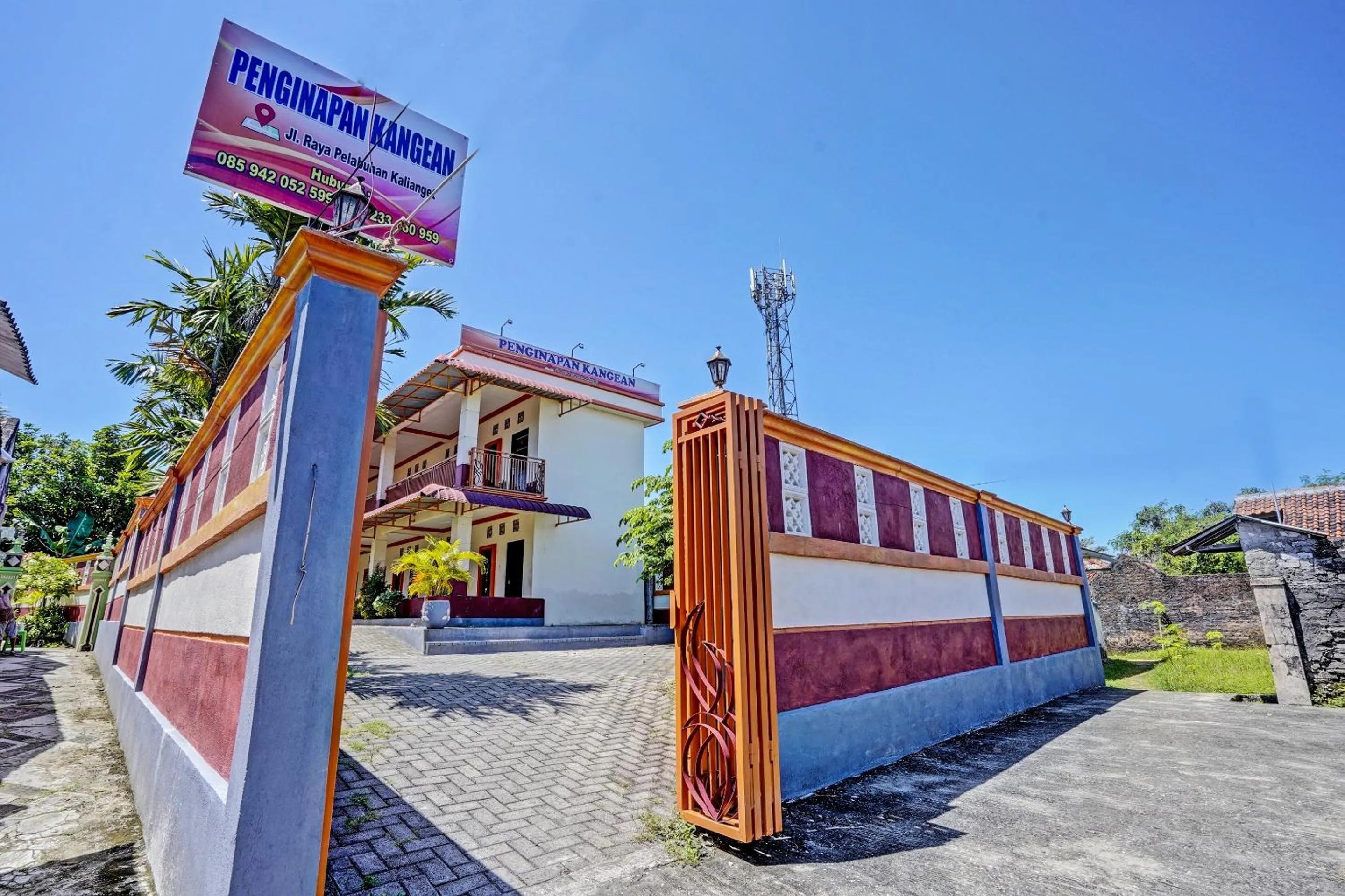 Facade/entrance in Hotel O Penginapan Kangean SyariahNearTaman Merdeka Kalianget