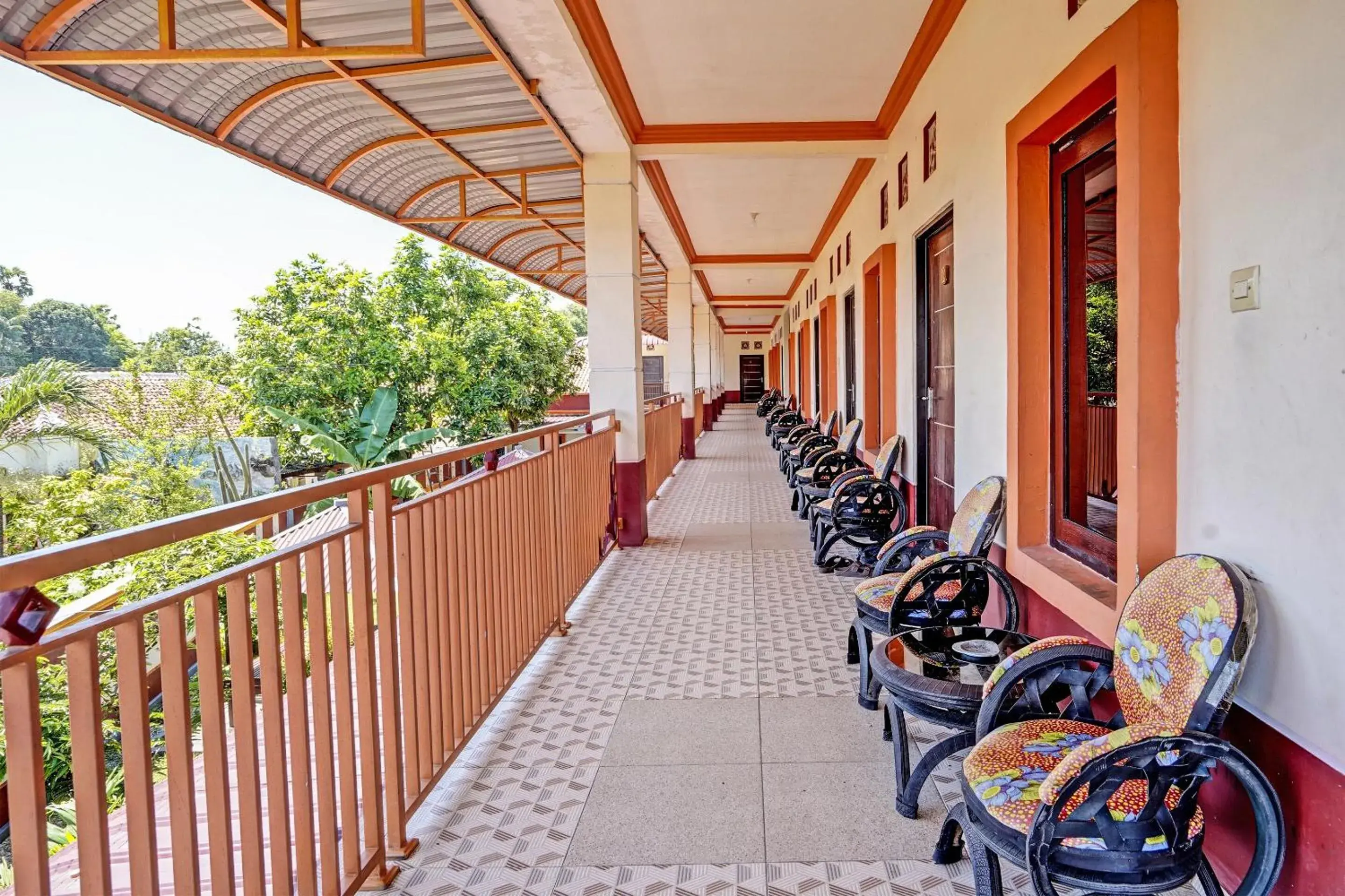 Lobby or reception in Hotel O Penginapan Kangean SyariahNearTaman Merdeka Kalianget Lobby or reception in Hotel O Penginapan Kangean SyariahNearTaman Merdeka Kalianget