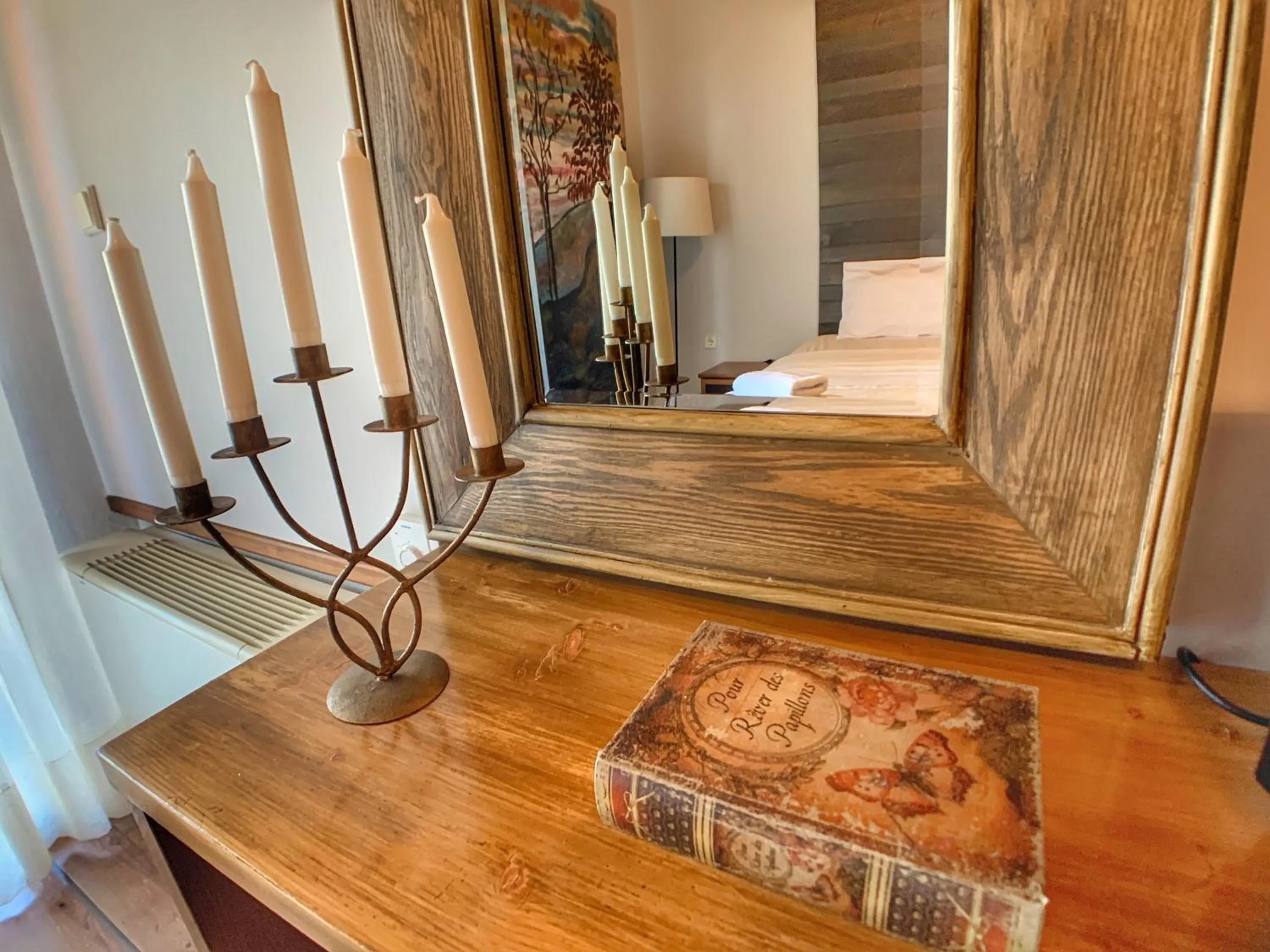 Decorative detail, Bed in Hotel Apsis