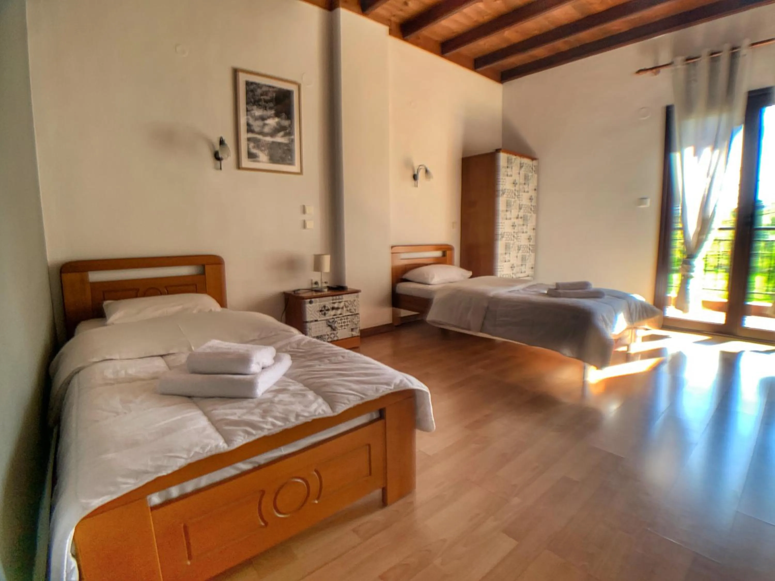 Photo of the whole room, Bed in Hotel Apsis