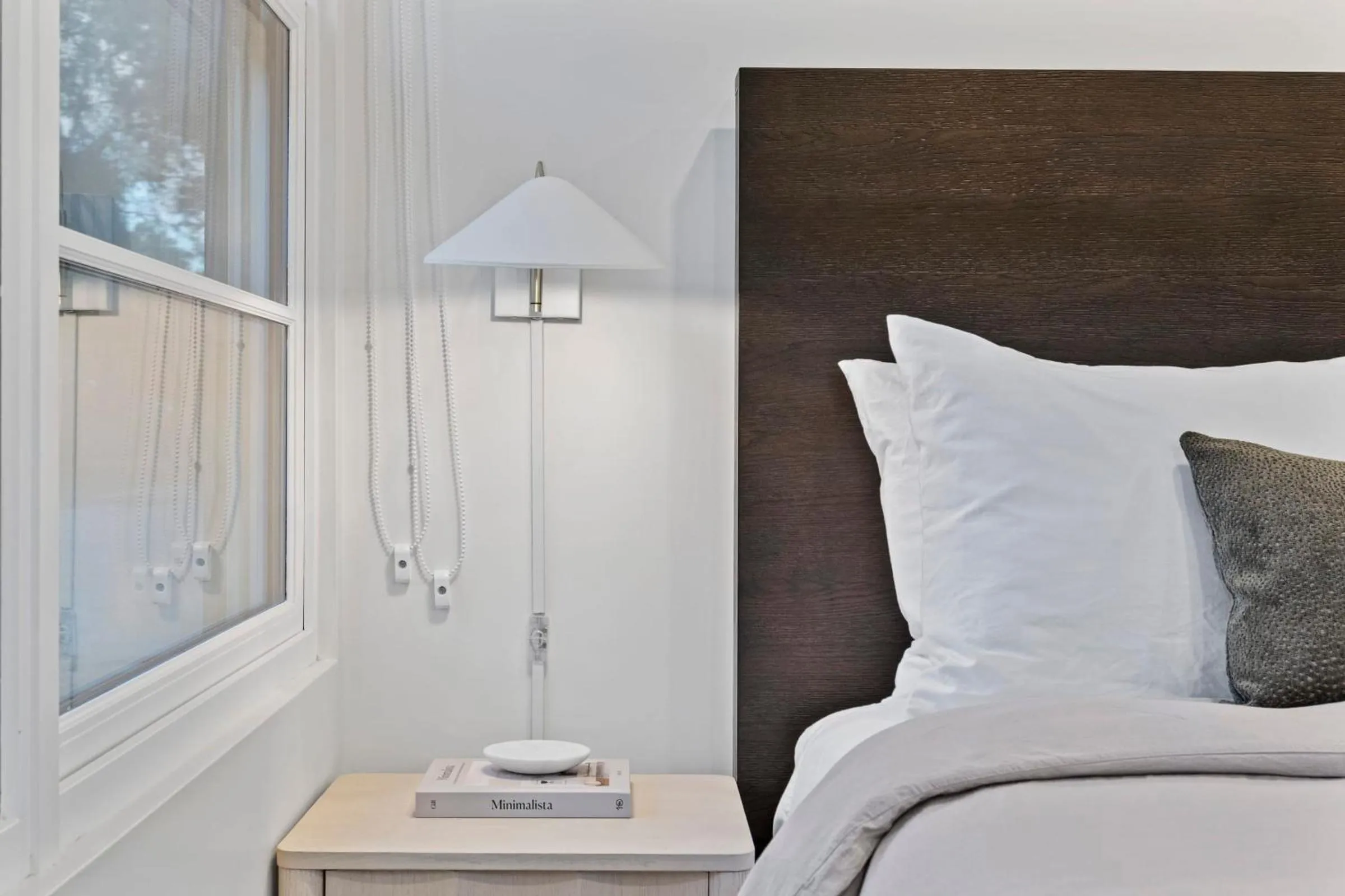 Bed in Casa Jardin - Boutique Suites in Downtown Santa Barbara