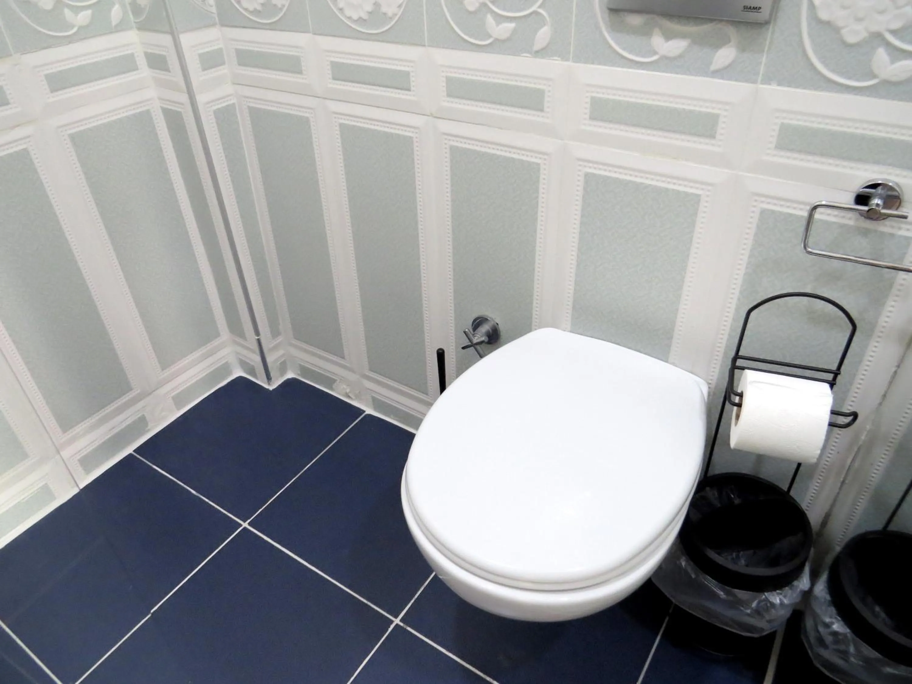 Bathroom in Istanberry - Luna Apartments