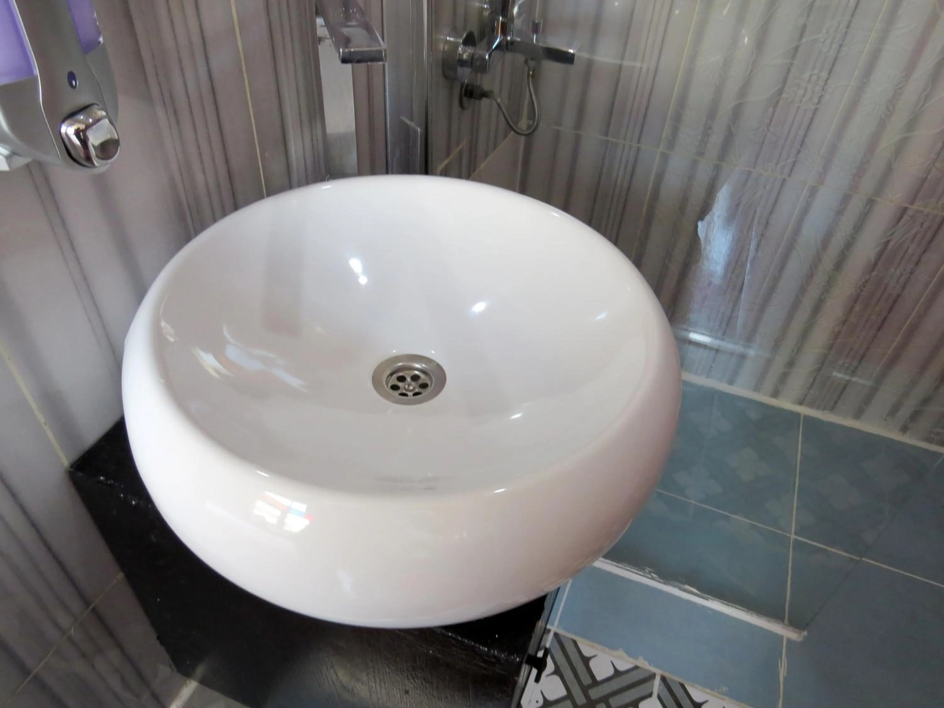 Bathroom in Istanberry - Luna Apartments