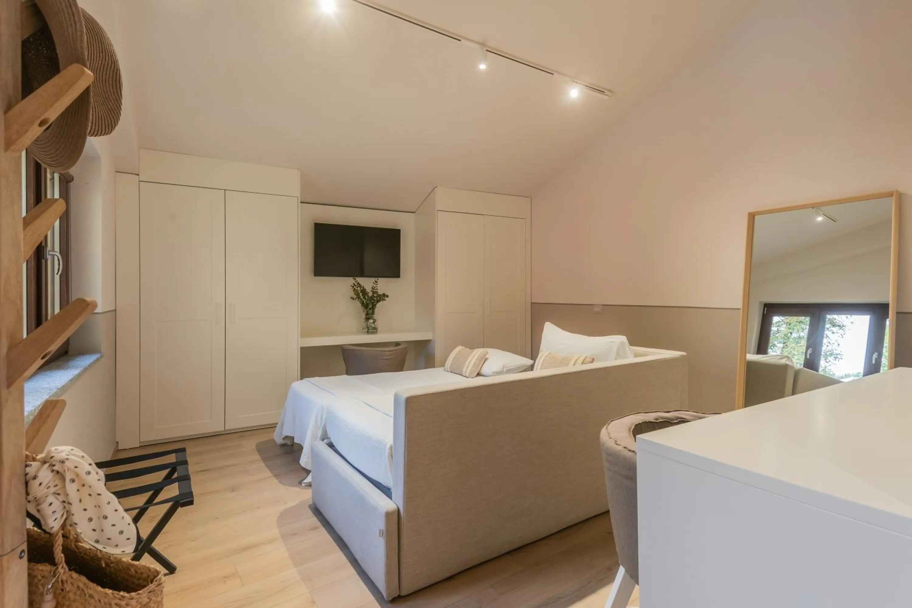 Living room, Bed in Villa Il Platano