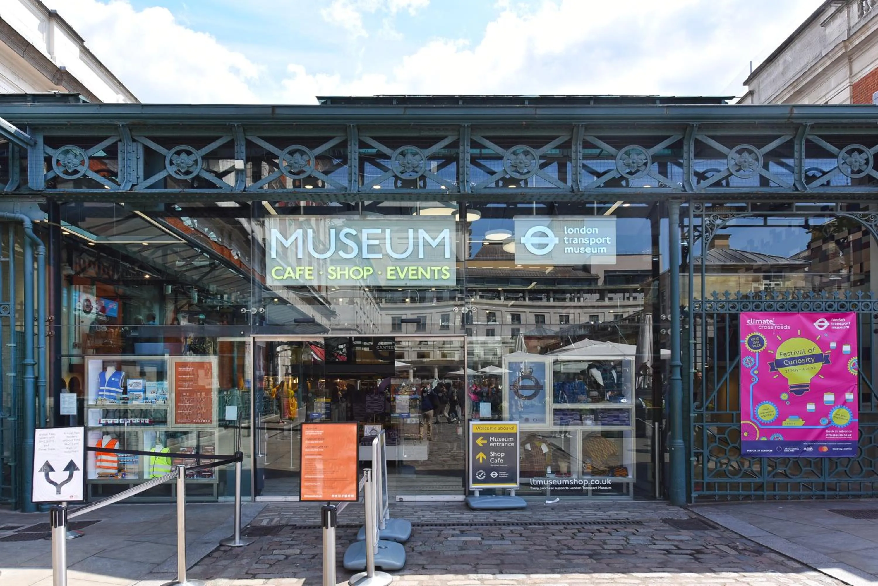 Nearby landmark in London Choice Apartments - Covent Garden - Leicester Square