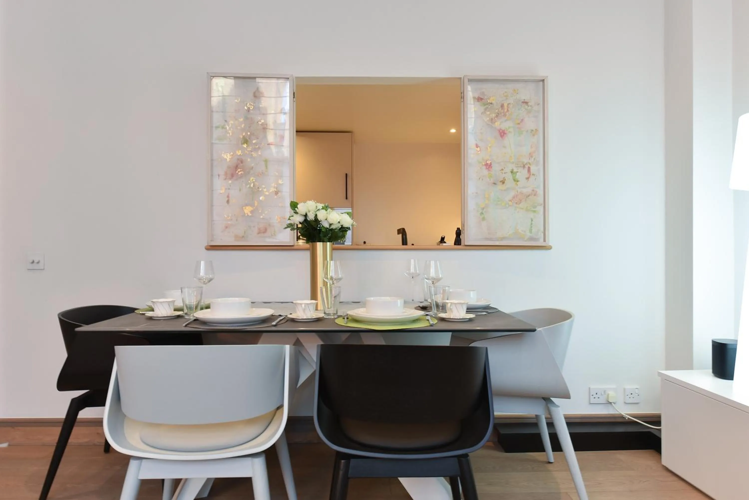 Dining area in London Choice Apartments - Covent Garden - Leicester Square