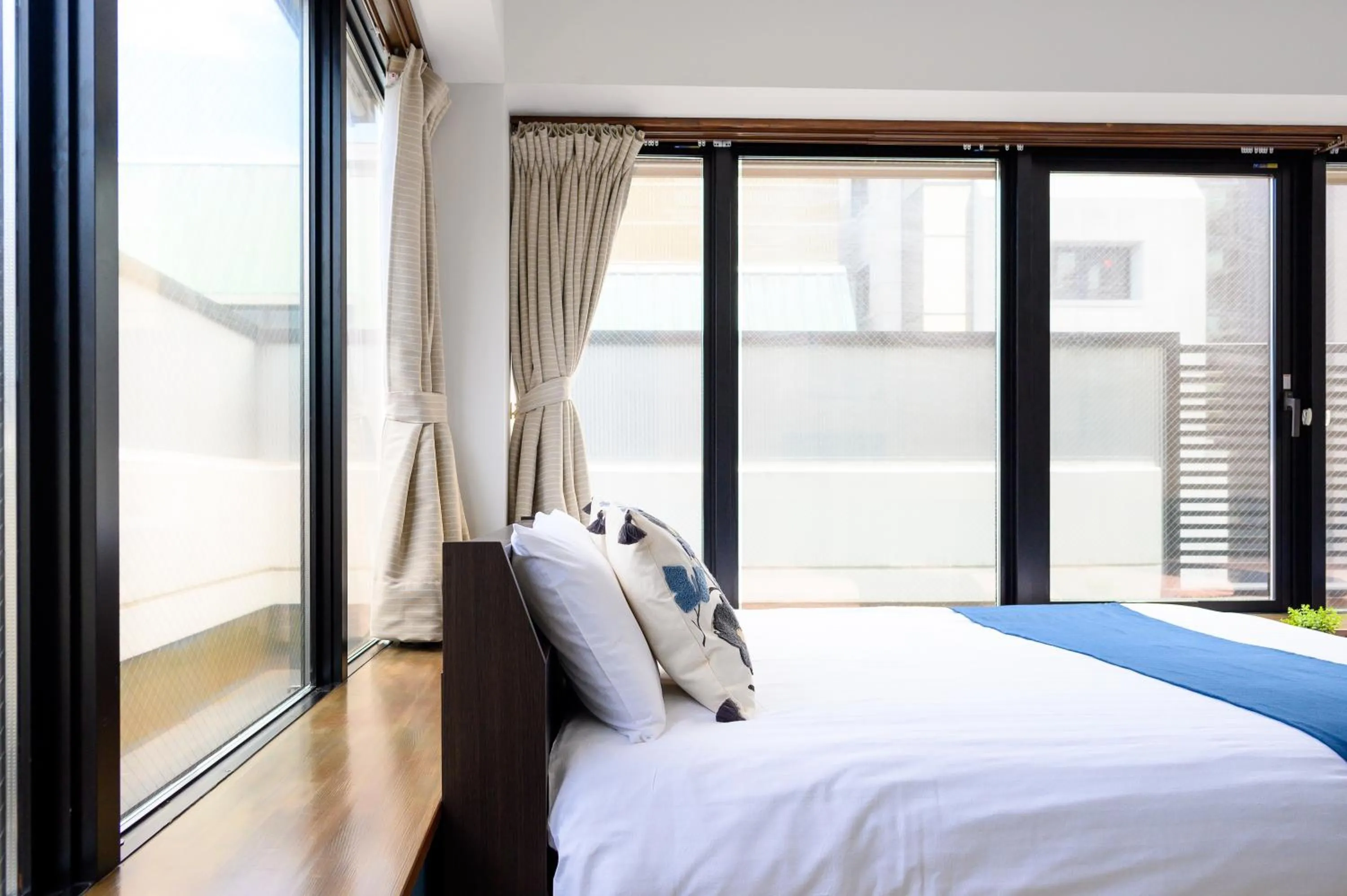 Bed in Ueno Woo Hotel