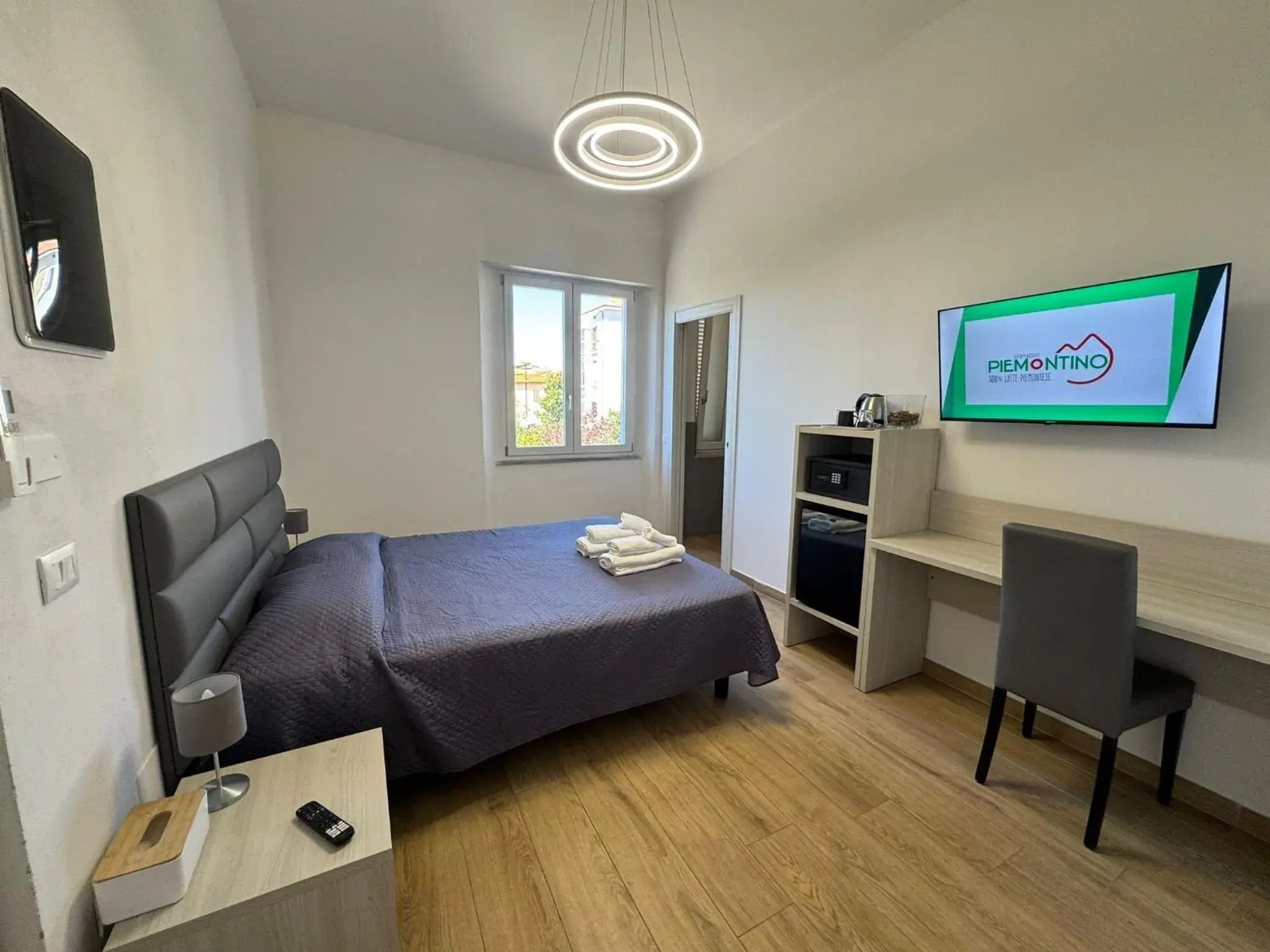 Double Room in Montecristo B&B Double Room in Montecristo B&B