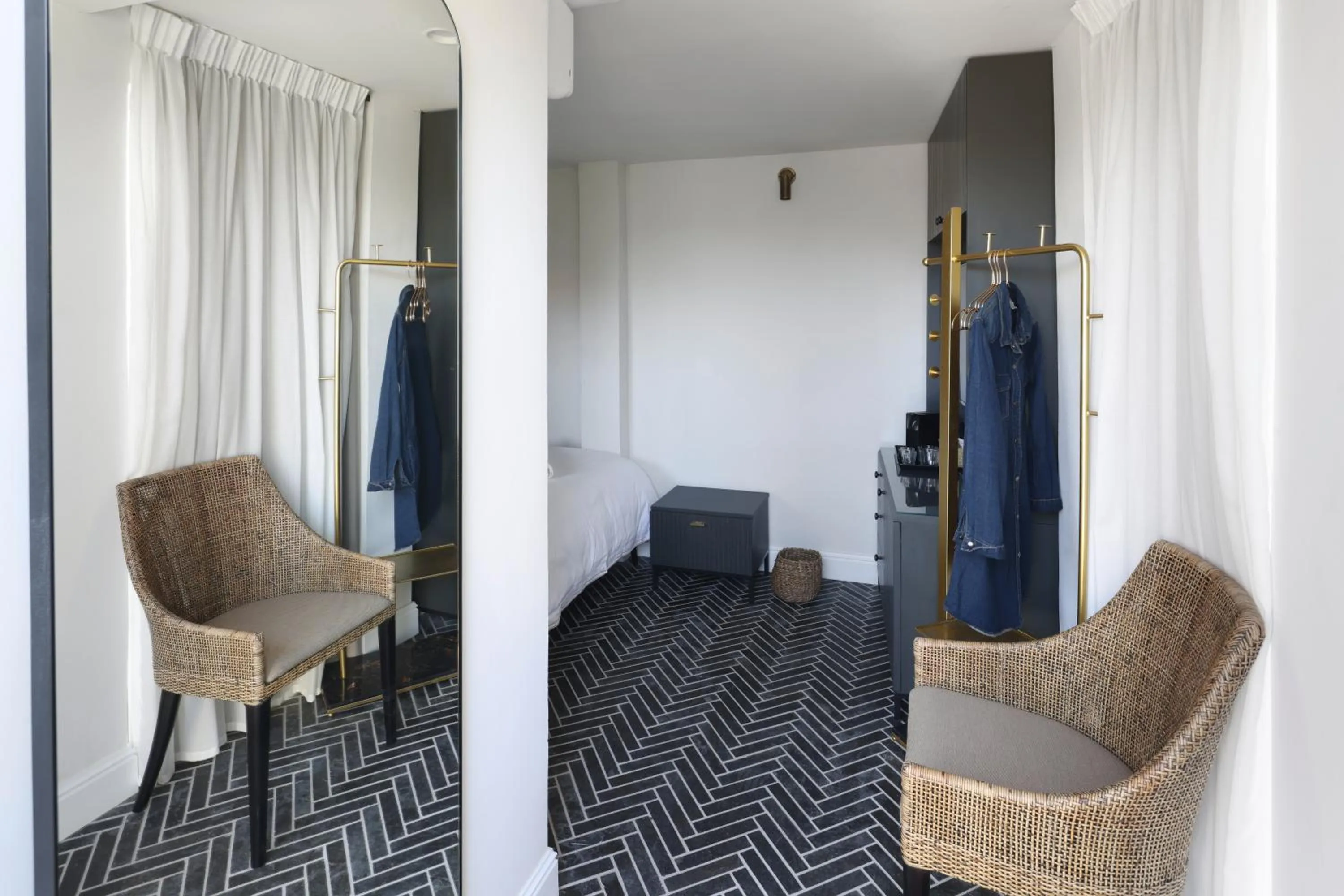 Bed in Allegro Neve Tzedek Boutique Suites - By HOMY