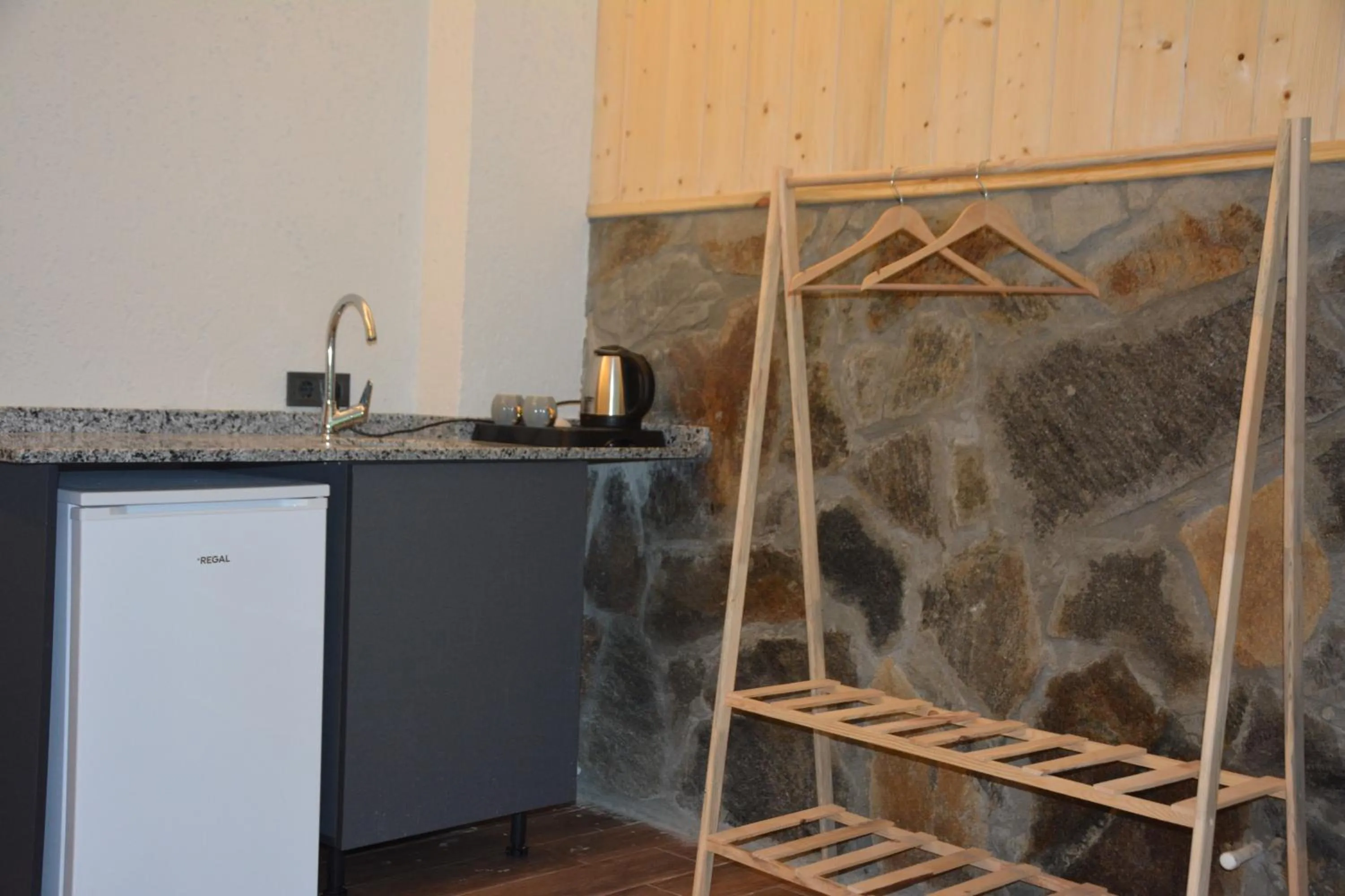 DOĞAL SUİT BUNGALOV