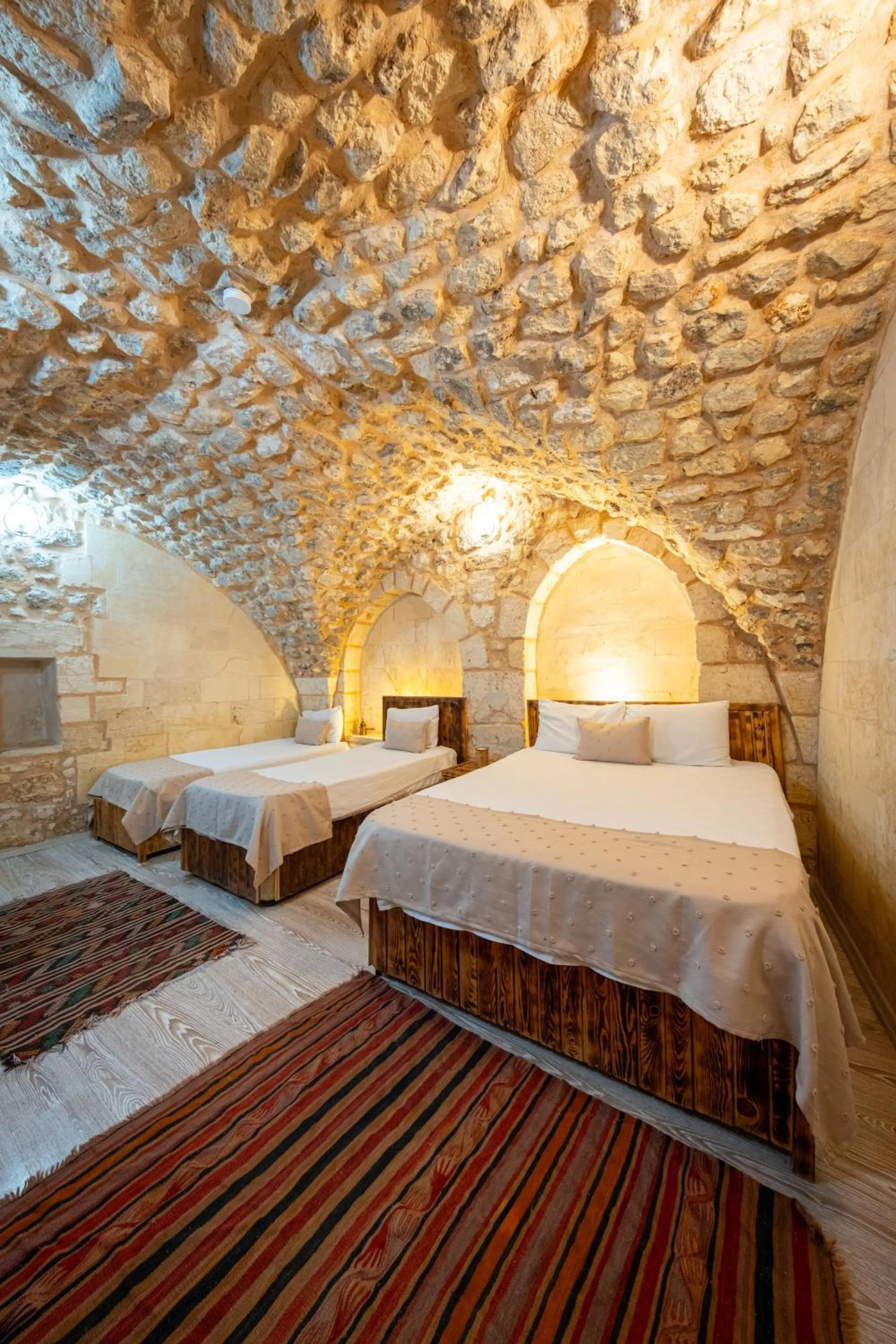 Bedroom, Bed in KARAGÜL Hotel