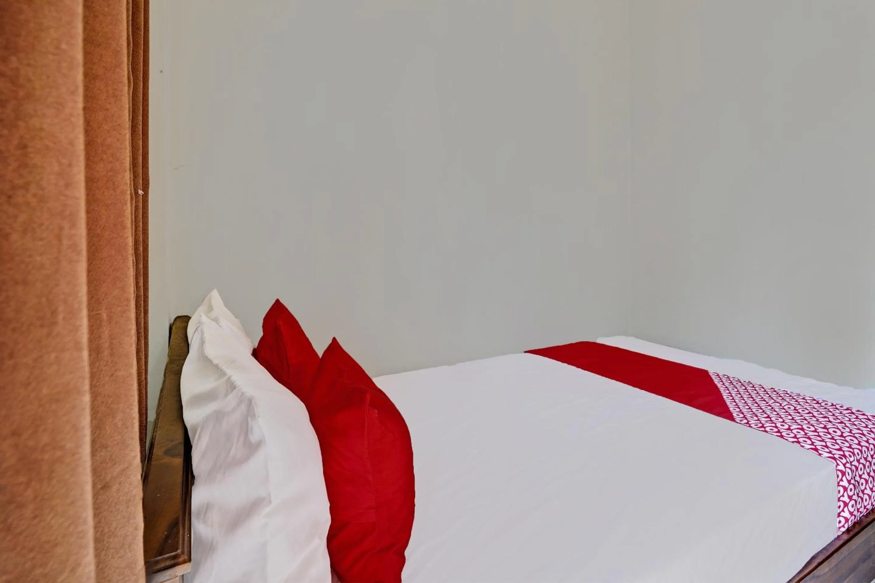 Bedroom, Bed in OYO 92541 Suny Kost Syariah