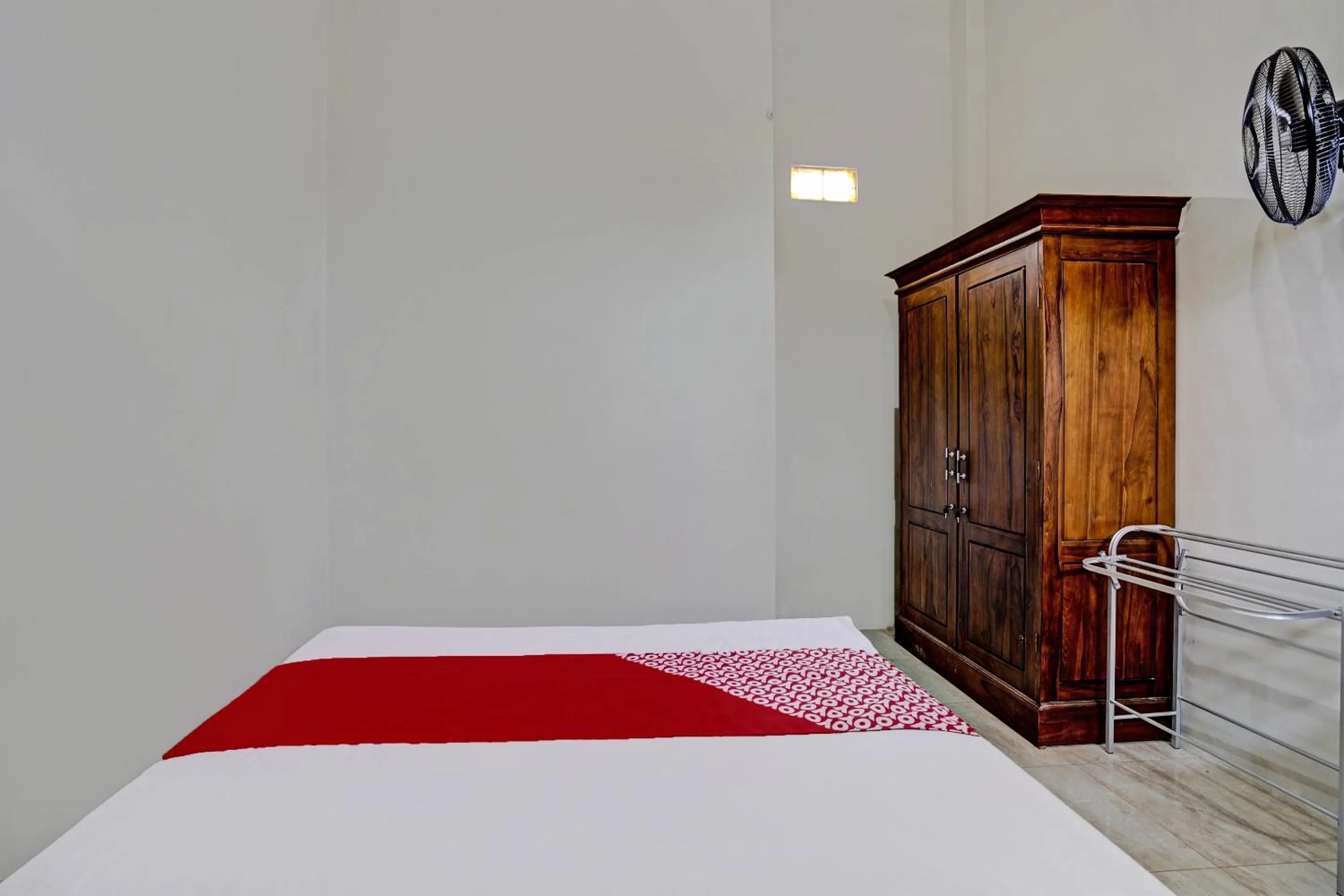 Bedroom, Bed in OYO 92541 Suny Kost Syariah