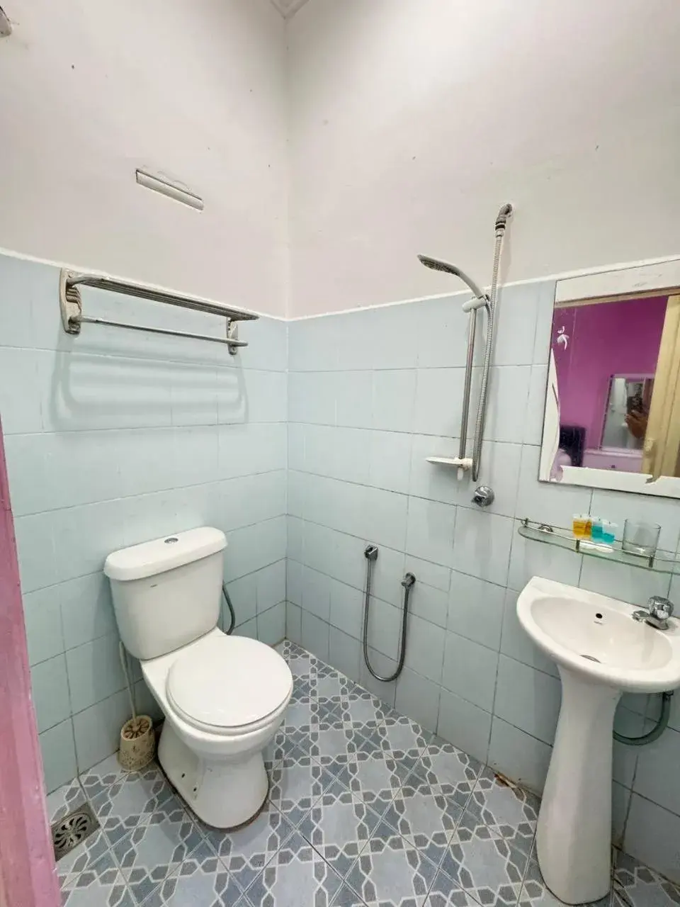 Standard Triple Room in Darul Salam Orkid Inn Standard Triple Room in Darul Salam Orkid Inn