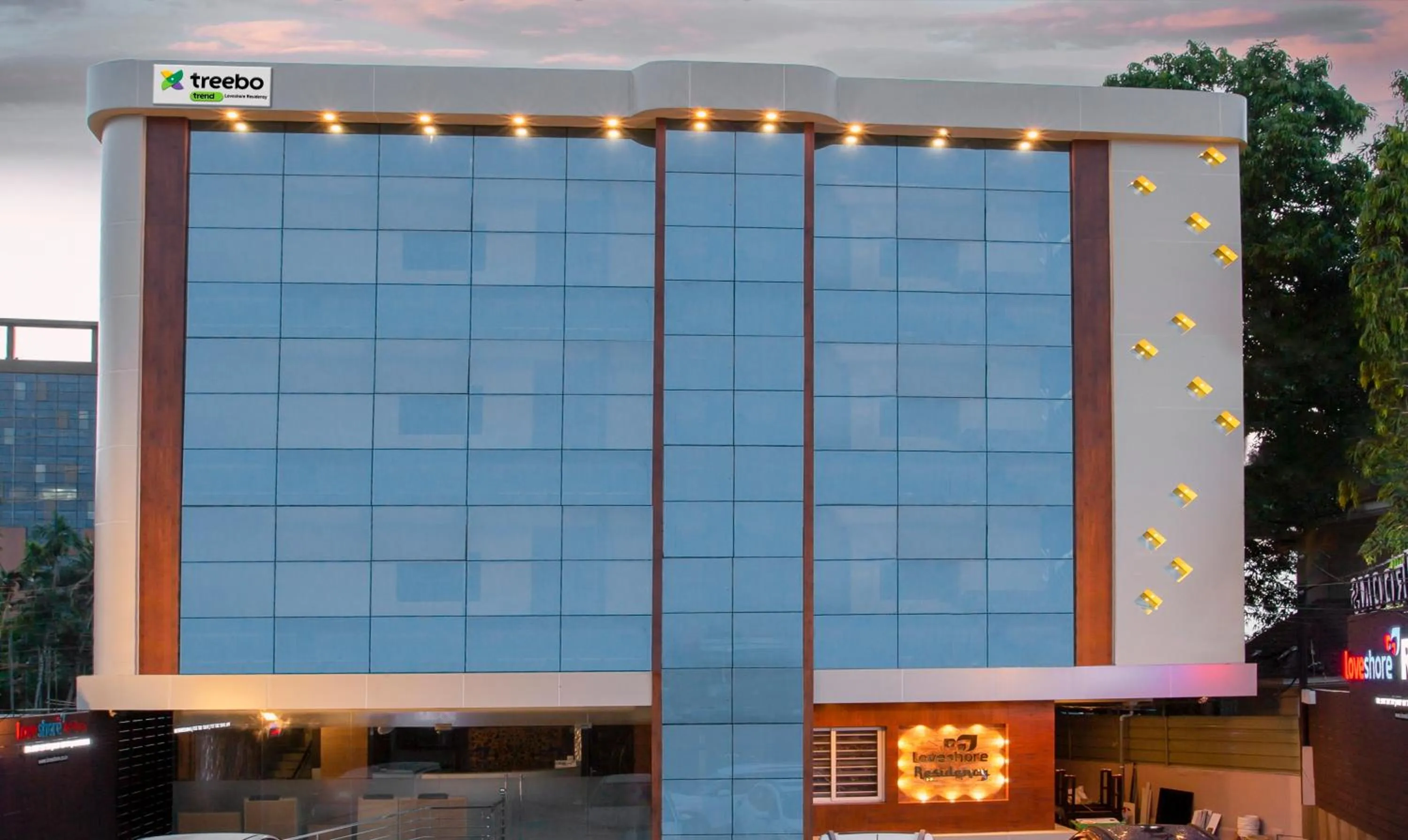 Property building in Treebo Love Shore Residency, Near Lakeshore Hospital