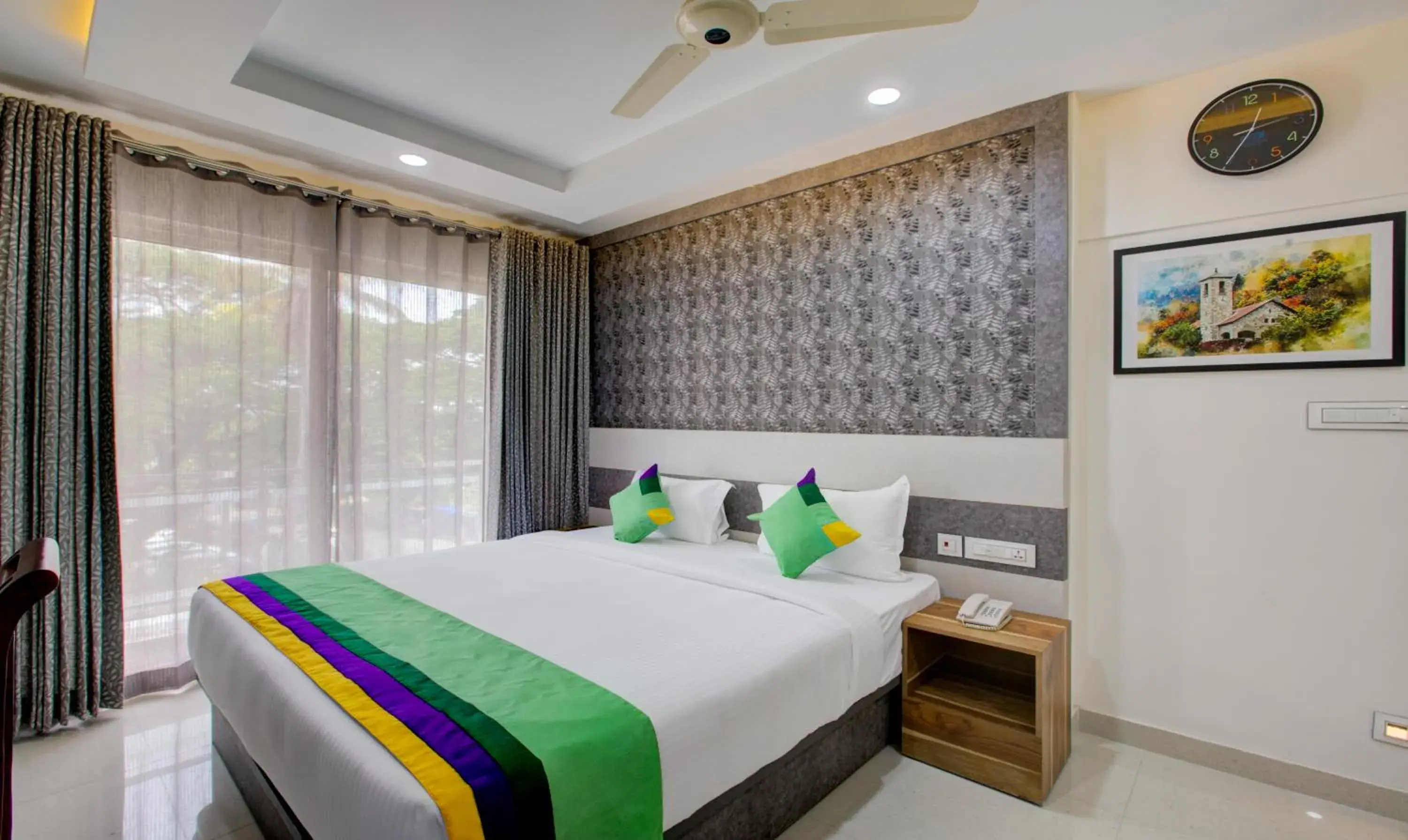 Treebo Love Shore Residency, Near Lakeshore Hospital Treebo Love Shore Residency, Near Lakeshore Hospital