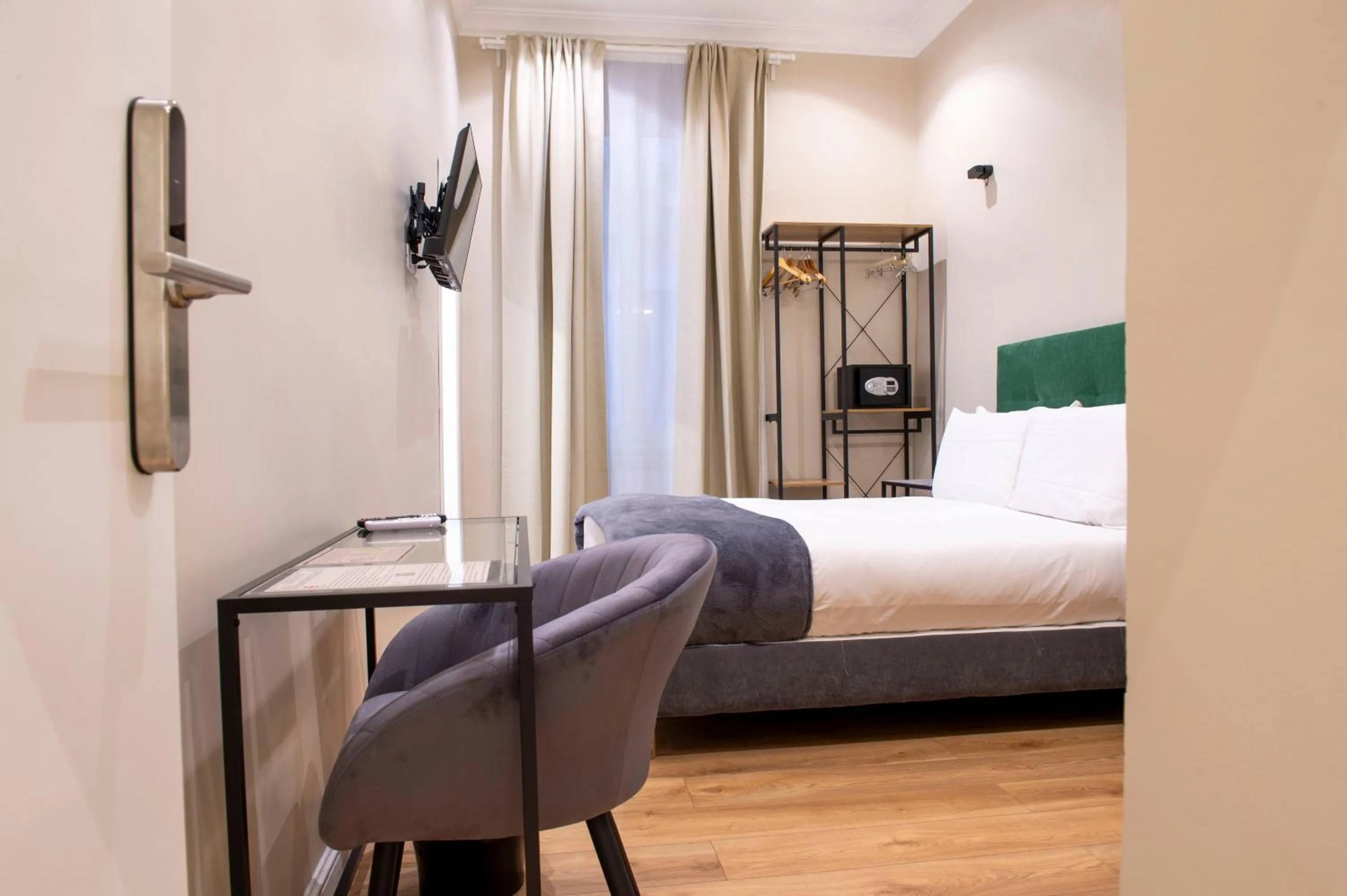 Bed in Hotel AD Suites Nazionale