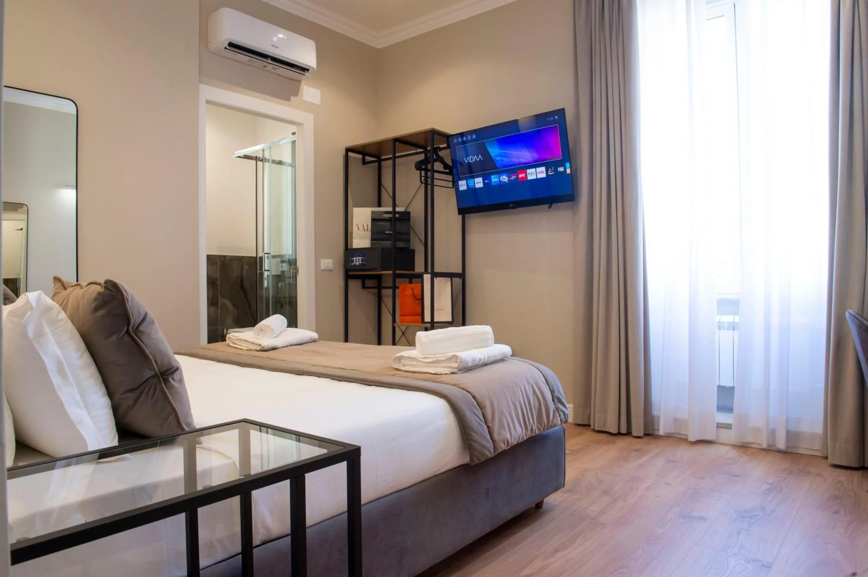 TV and multimedia, Bed in Hotel AD Suites Nazionale