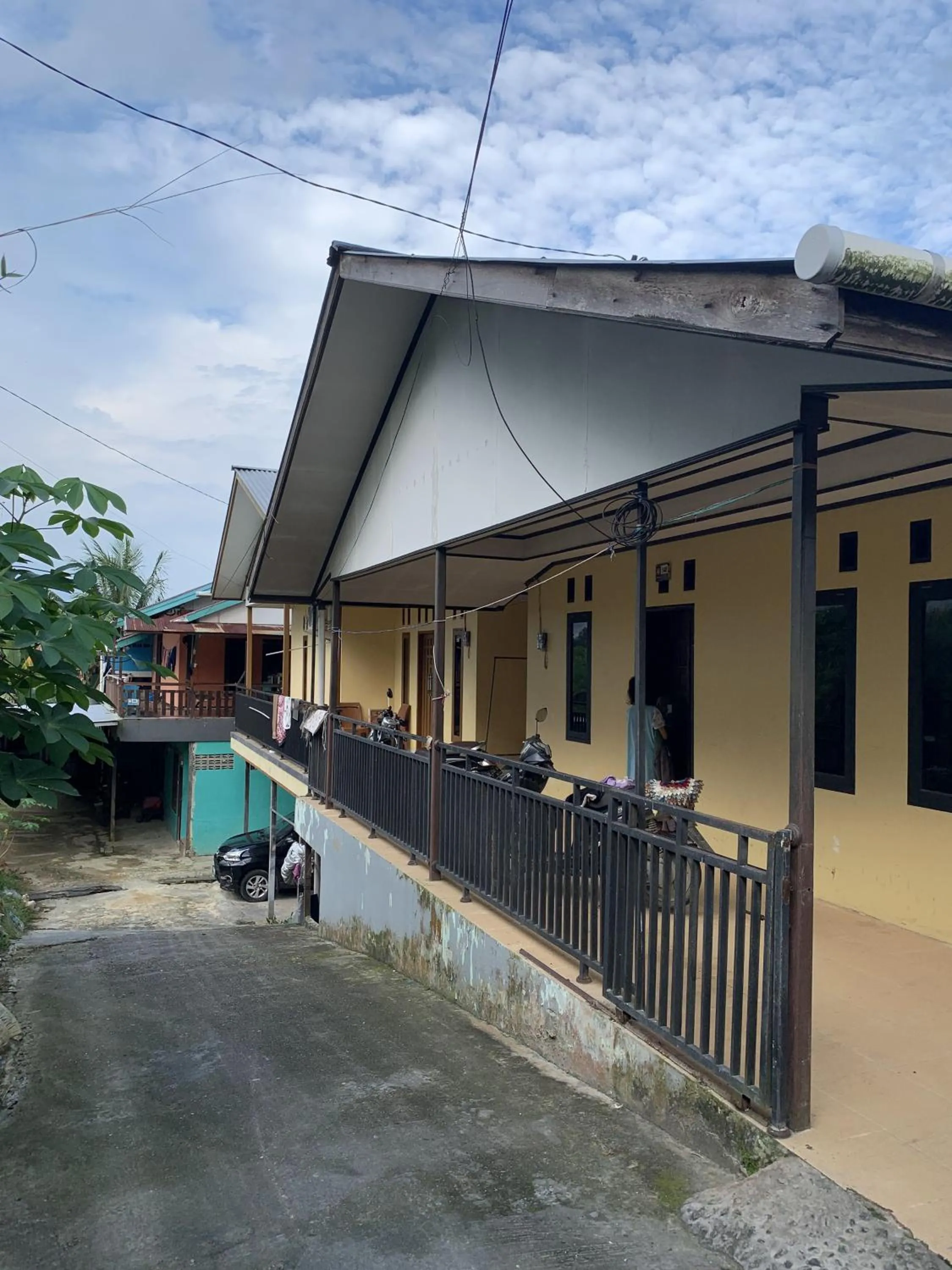 Facade/entrance in SPOT ON 92544 Senja Homestay