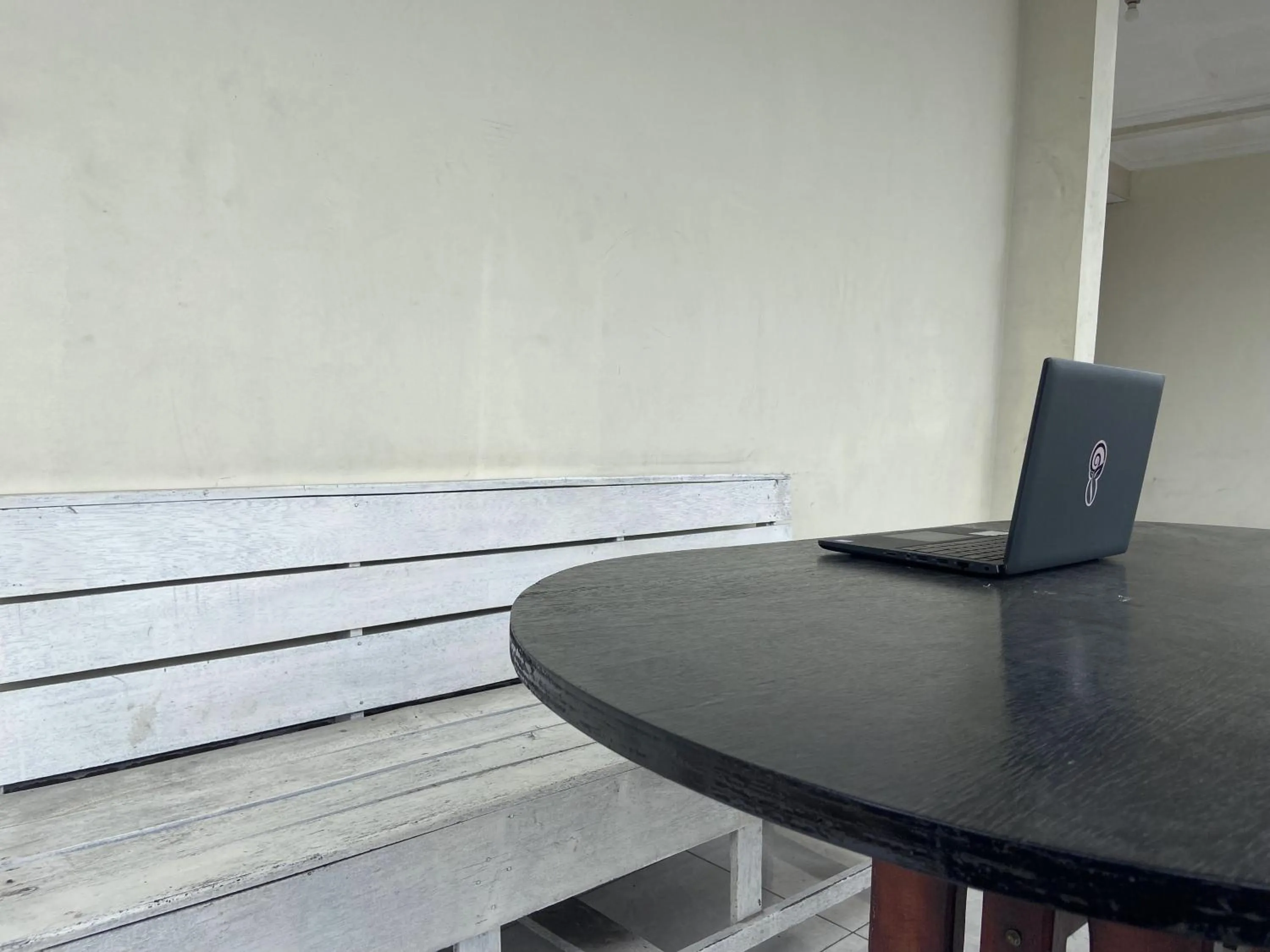 Lobby or reception in SPOT ON 92544 Senja Homestay