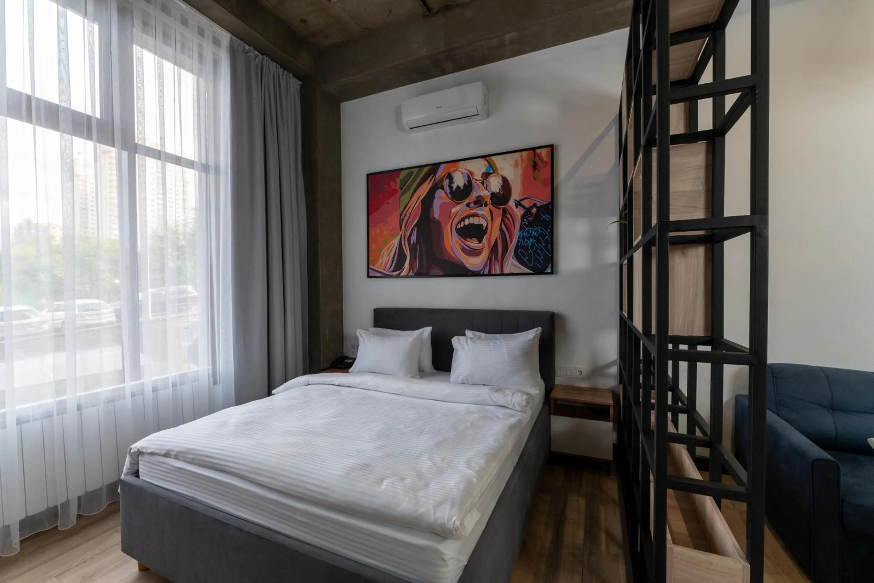 Bed in Apart Hotel LOFT