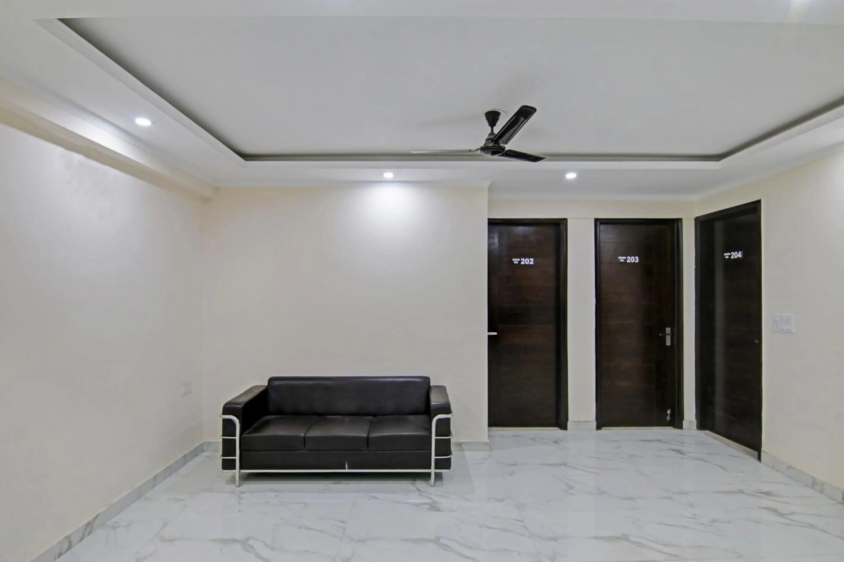 Lobby or reception in Hotel O Pristine