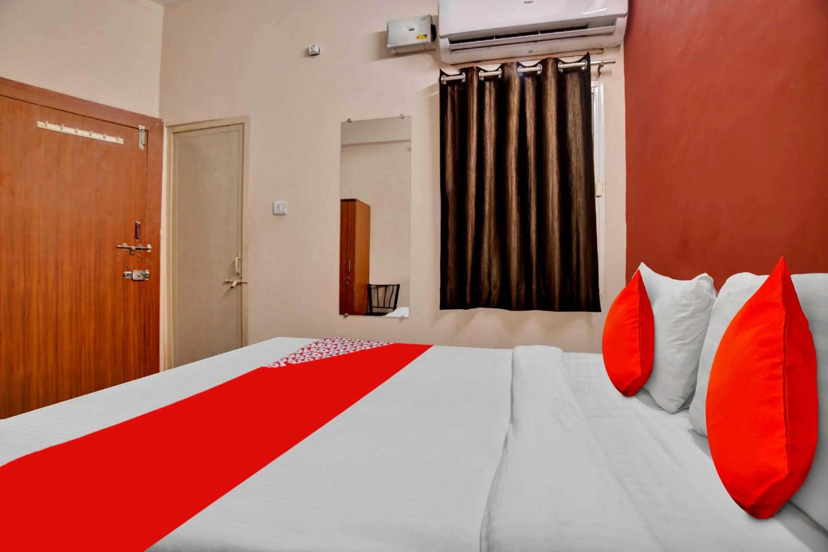 Bedroom, Bed in Hotel O Sudipti Resort