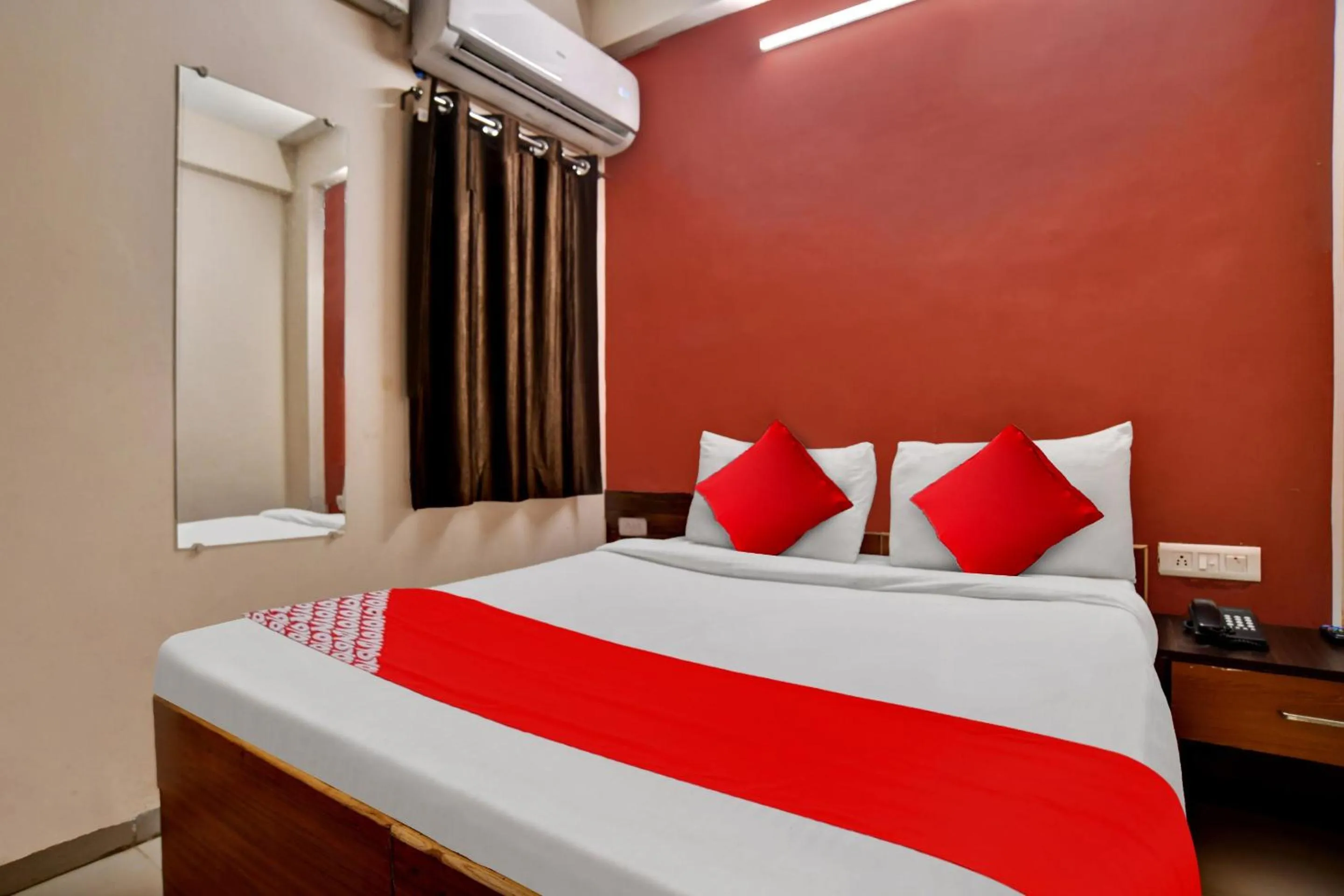 Bedroom, Bed in Hotel O Sudipti Resort