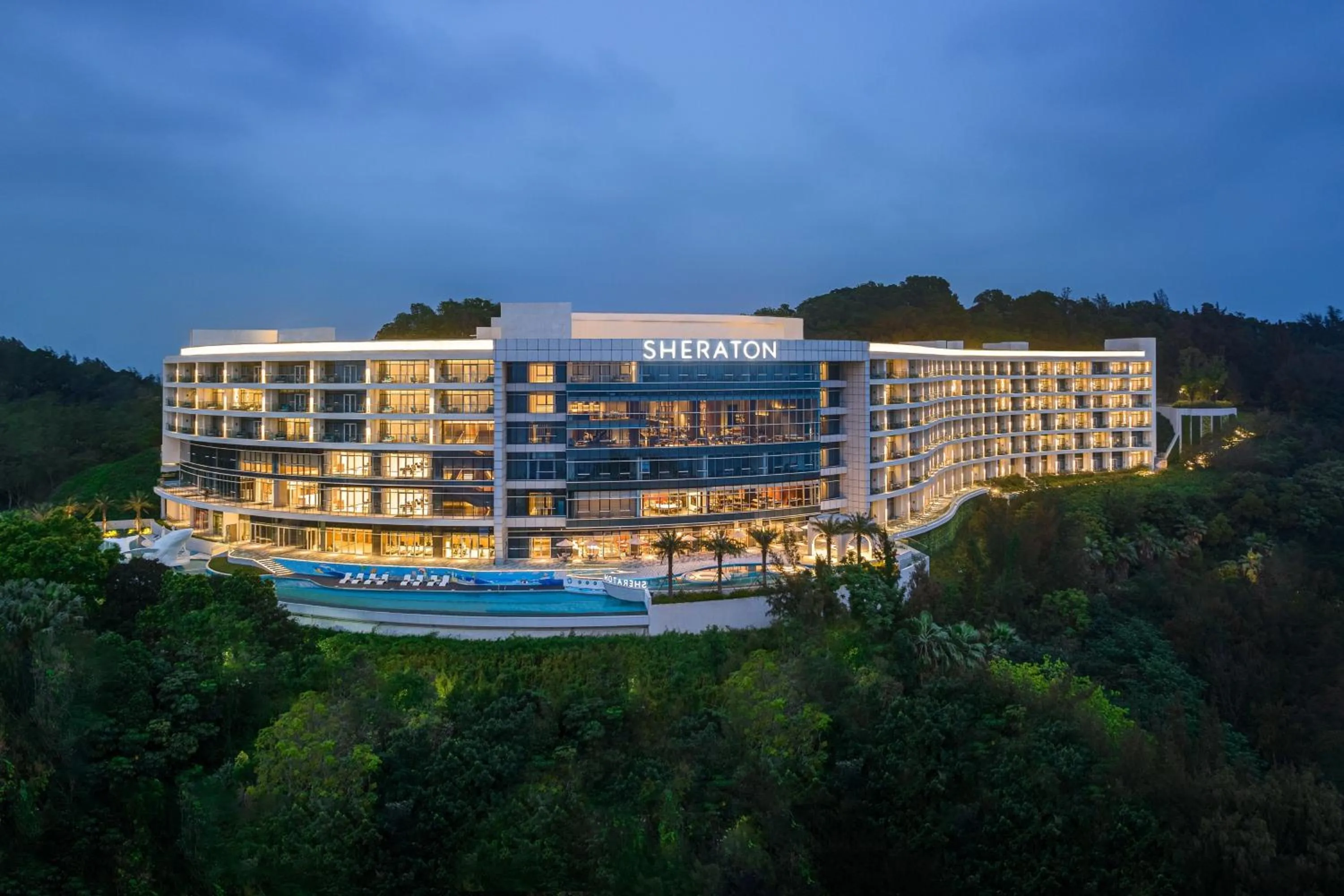 Property building in Sheraton Beihai Resort