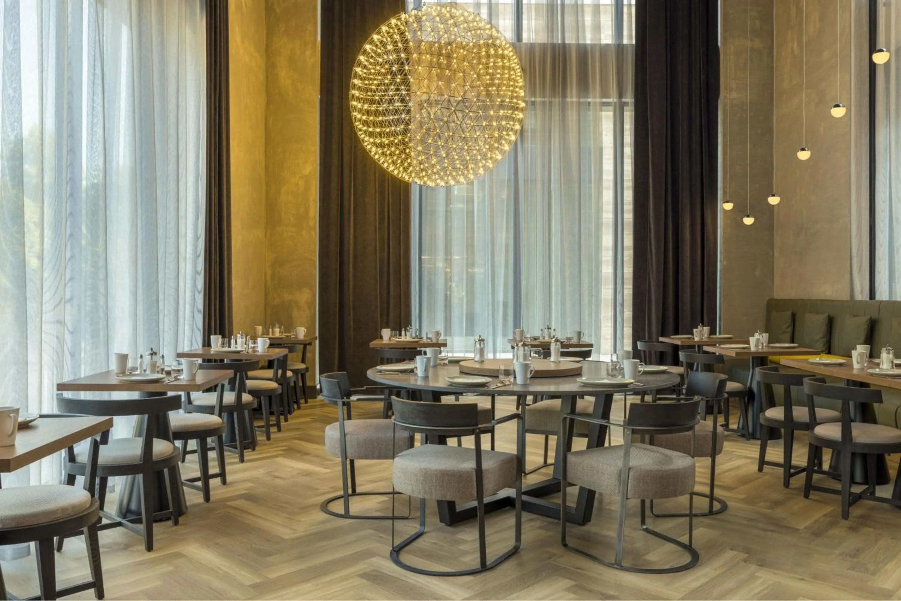 Restaurant/places to eat in Four Points by Sheraton Budapest Danube