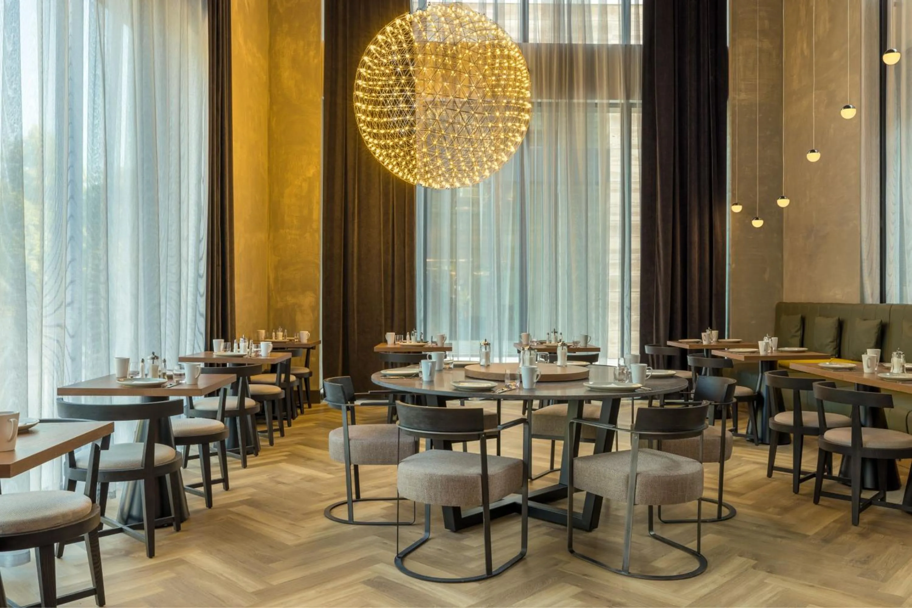 Restaurant/places to eat in Four Points by Sheraton Budapest Danube