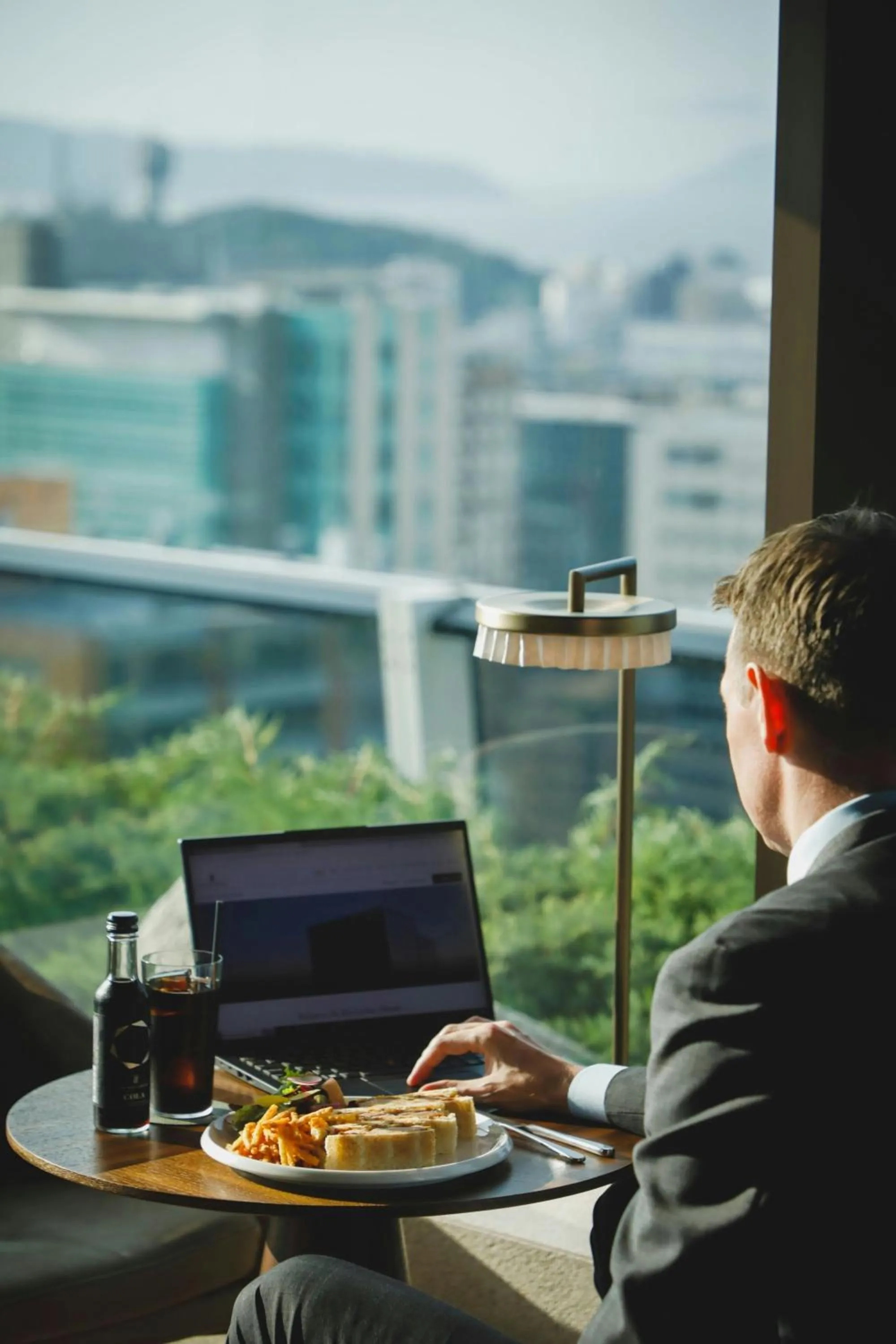 Restaurant/places to eat in The Ritz-Carlton Fukuoka