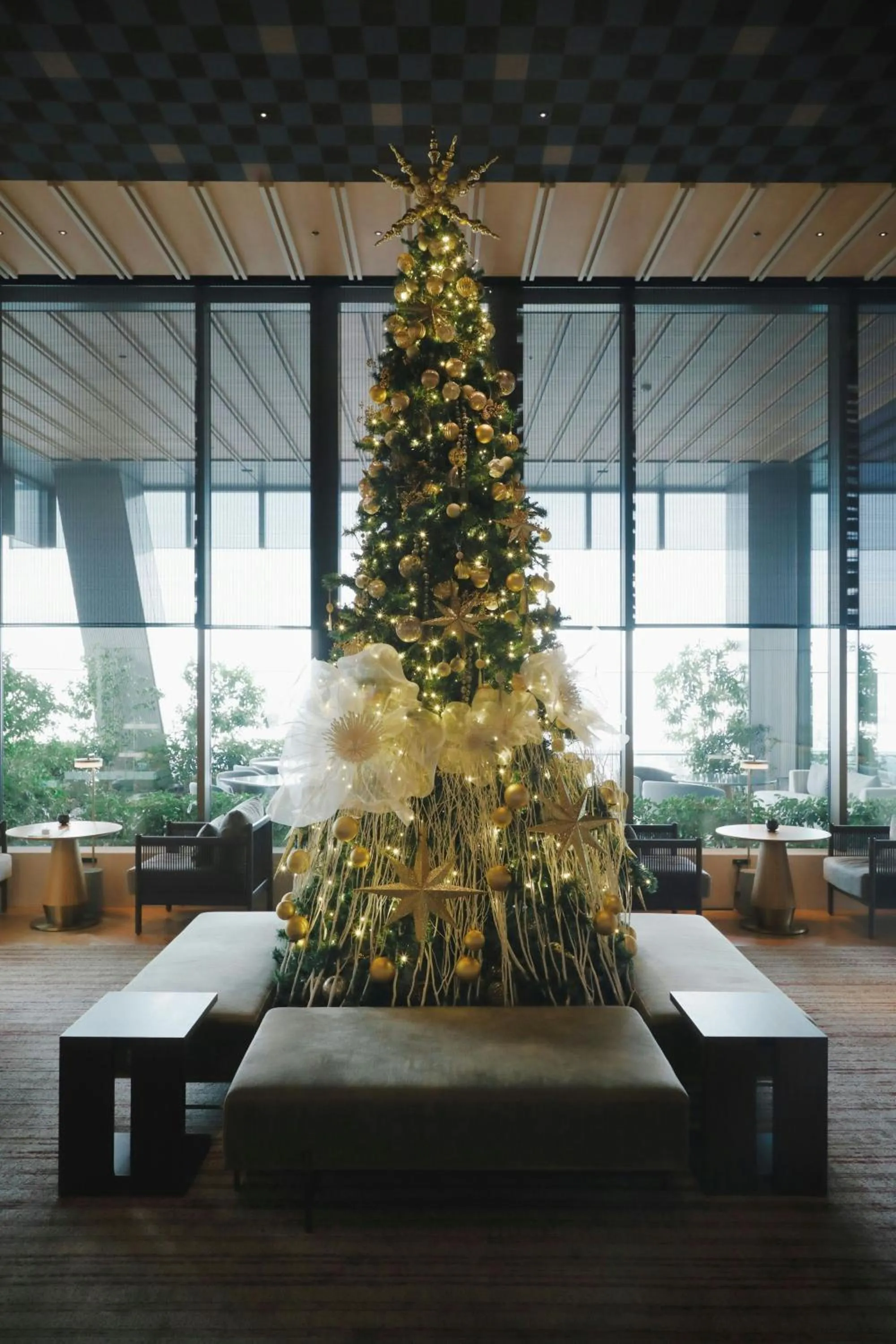 Lobby or reception in The Ritz-Carlton Fukuoka