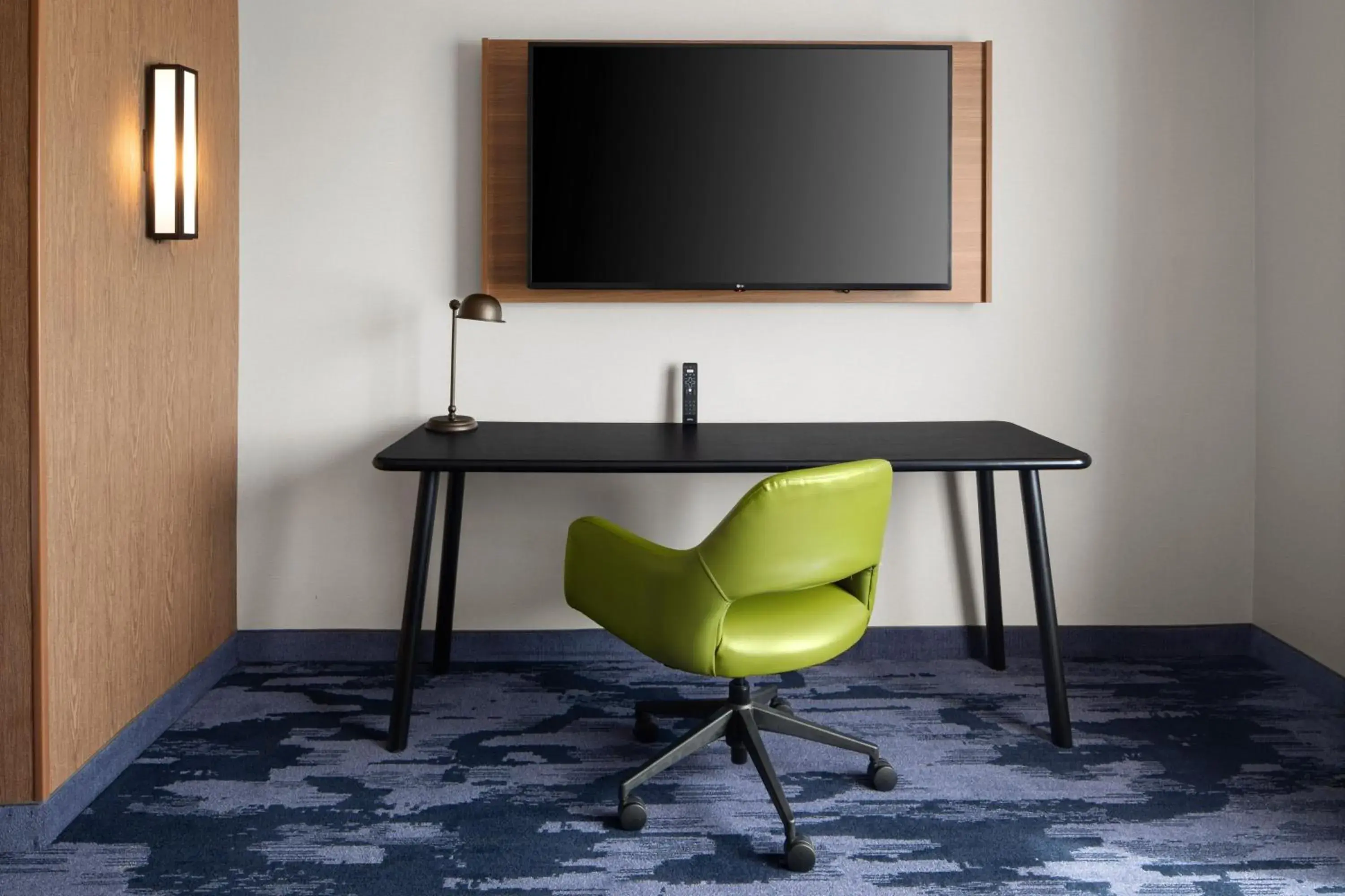 King Suite with Sofa Bed in Fairfield by Marriott Inn & Suites Whitsett Greensboro East King Suite with Sofa Bed in Fairfield by Marriott Inn & Suites Whitsett Greensboro East