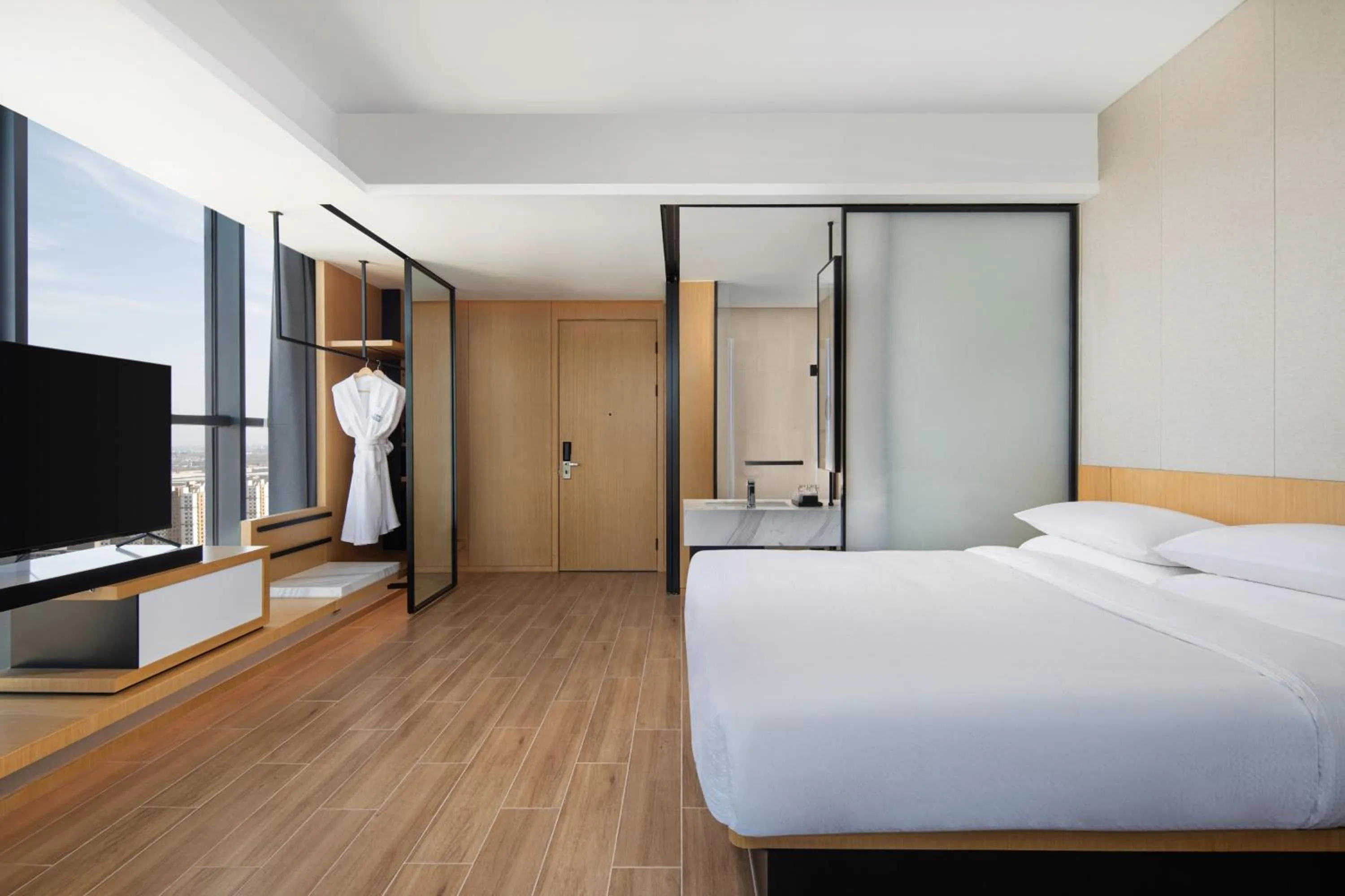 Photo of the whole room, Bed in Fairfield by Marriott Shijiazhuang High-Tech Zone
