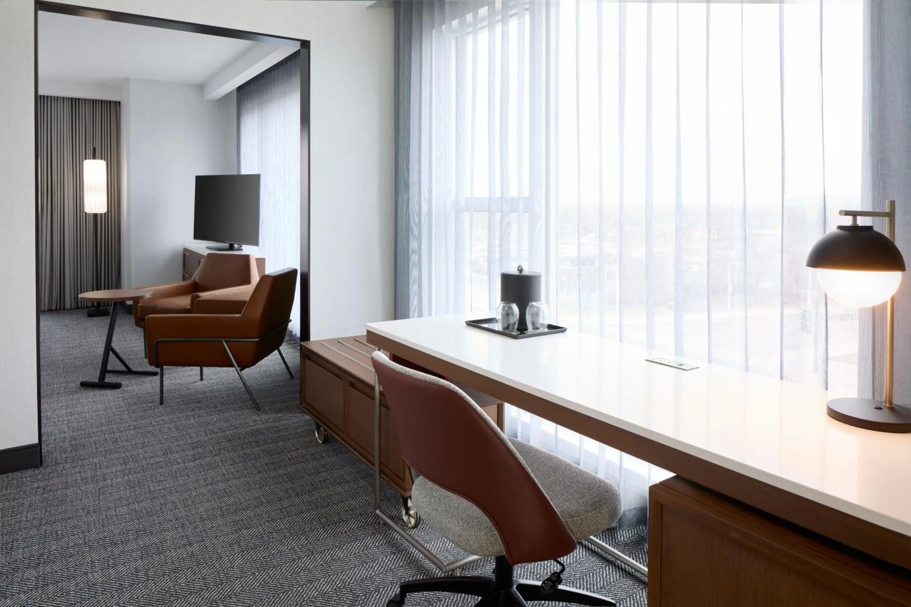 Photo of the whole room in Courtyard by Marriott Montreal Laval