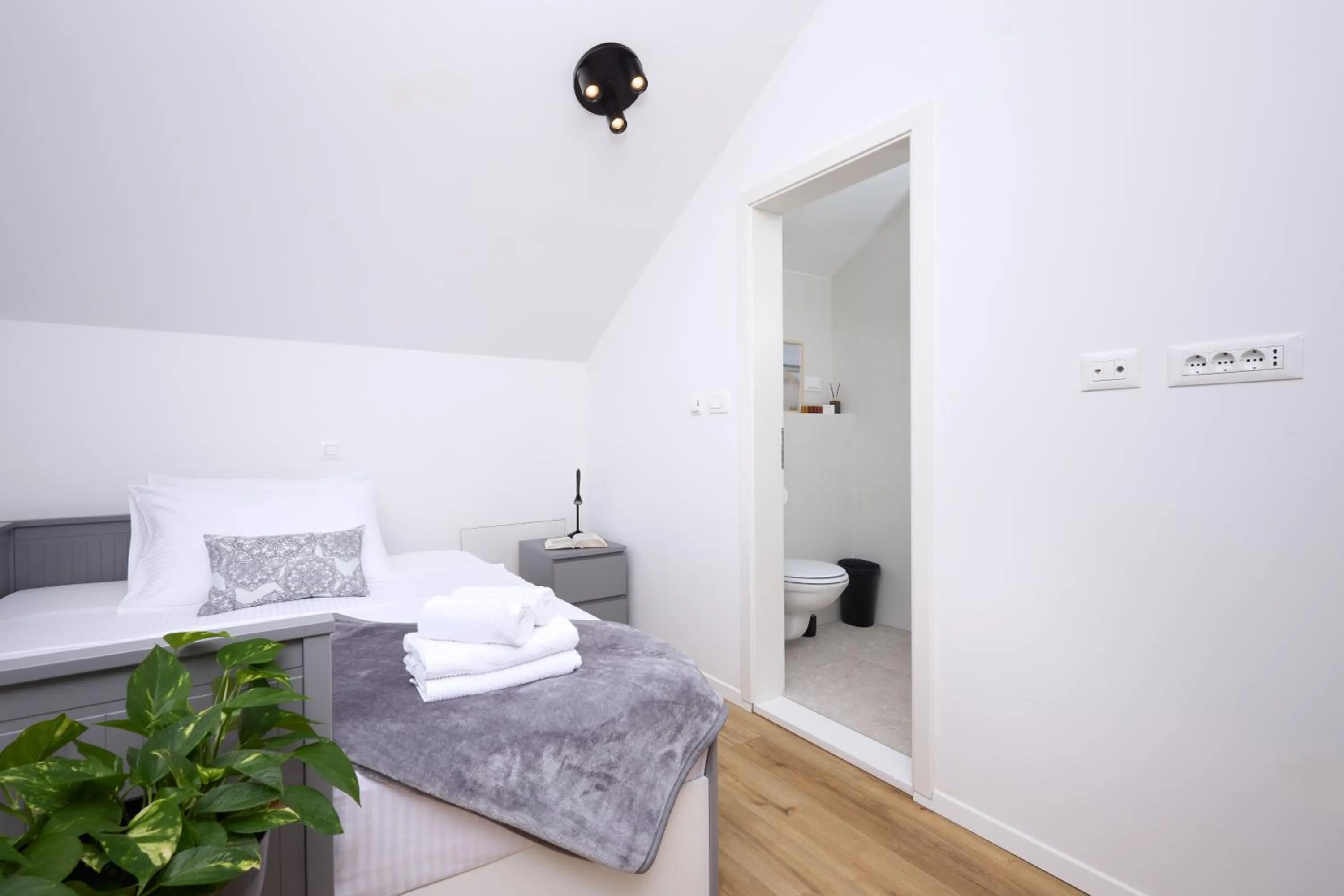 Bed in Plitvice Nest