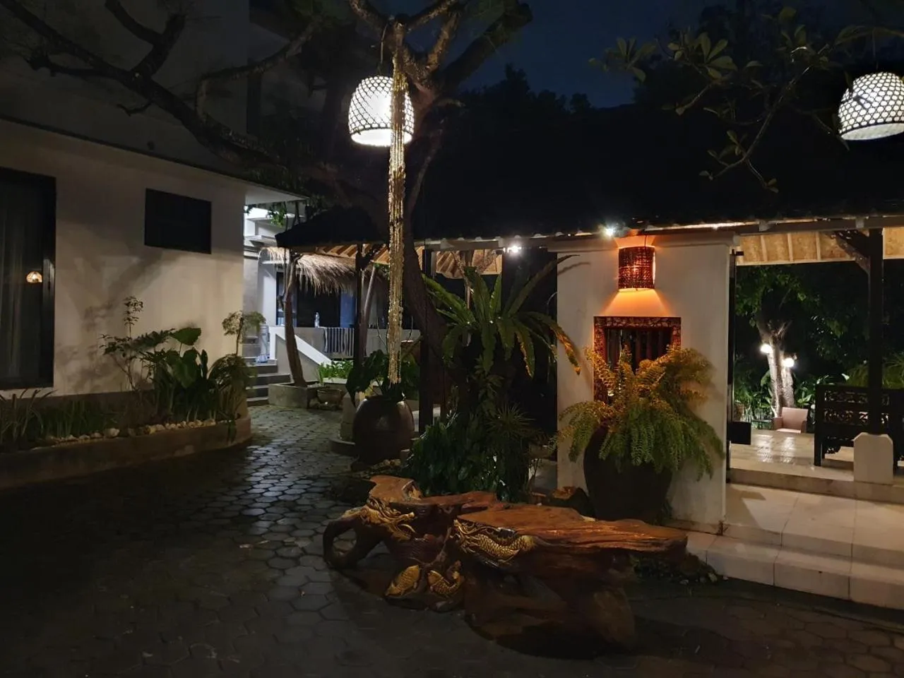 Night in Glam Canggu