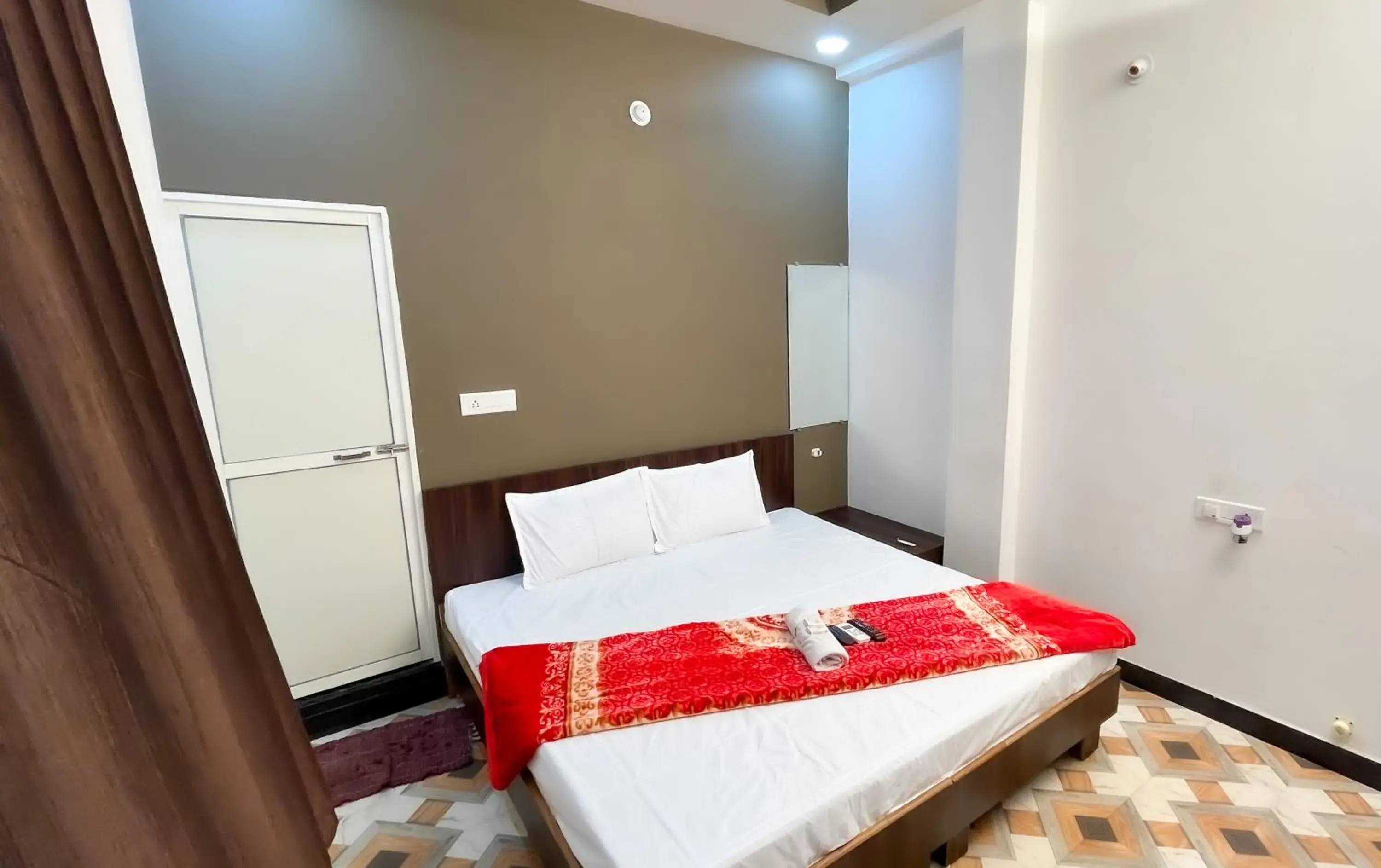Hotel Rudraksh Hotel Rudraksh