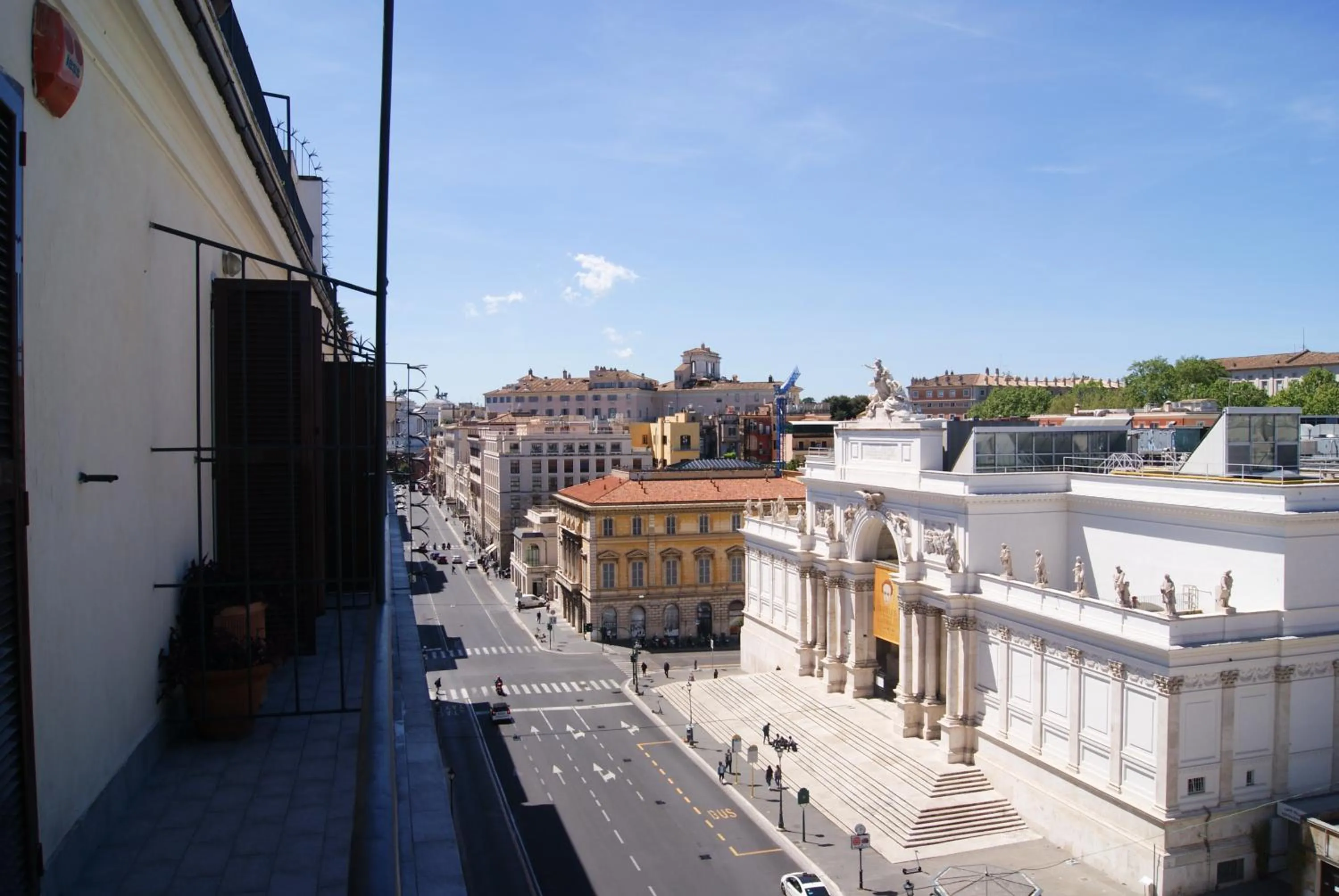 Property building in Glam Luxury Rome