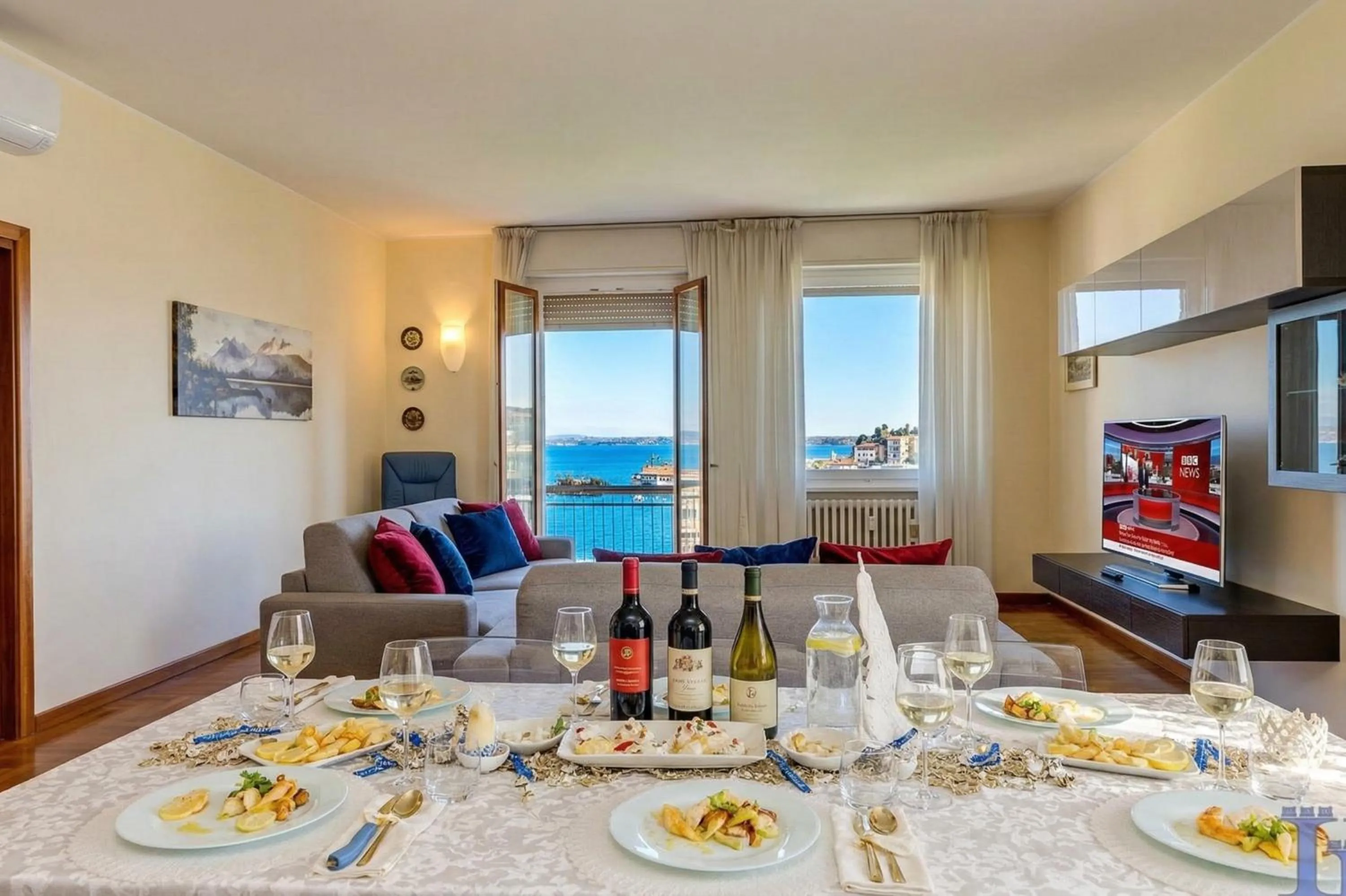 Natural landscape in Splendido Apartment DesenzanoLoft Official Partner Homes & Villas by Marriott Bonvoy