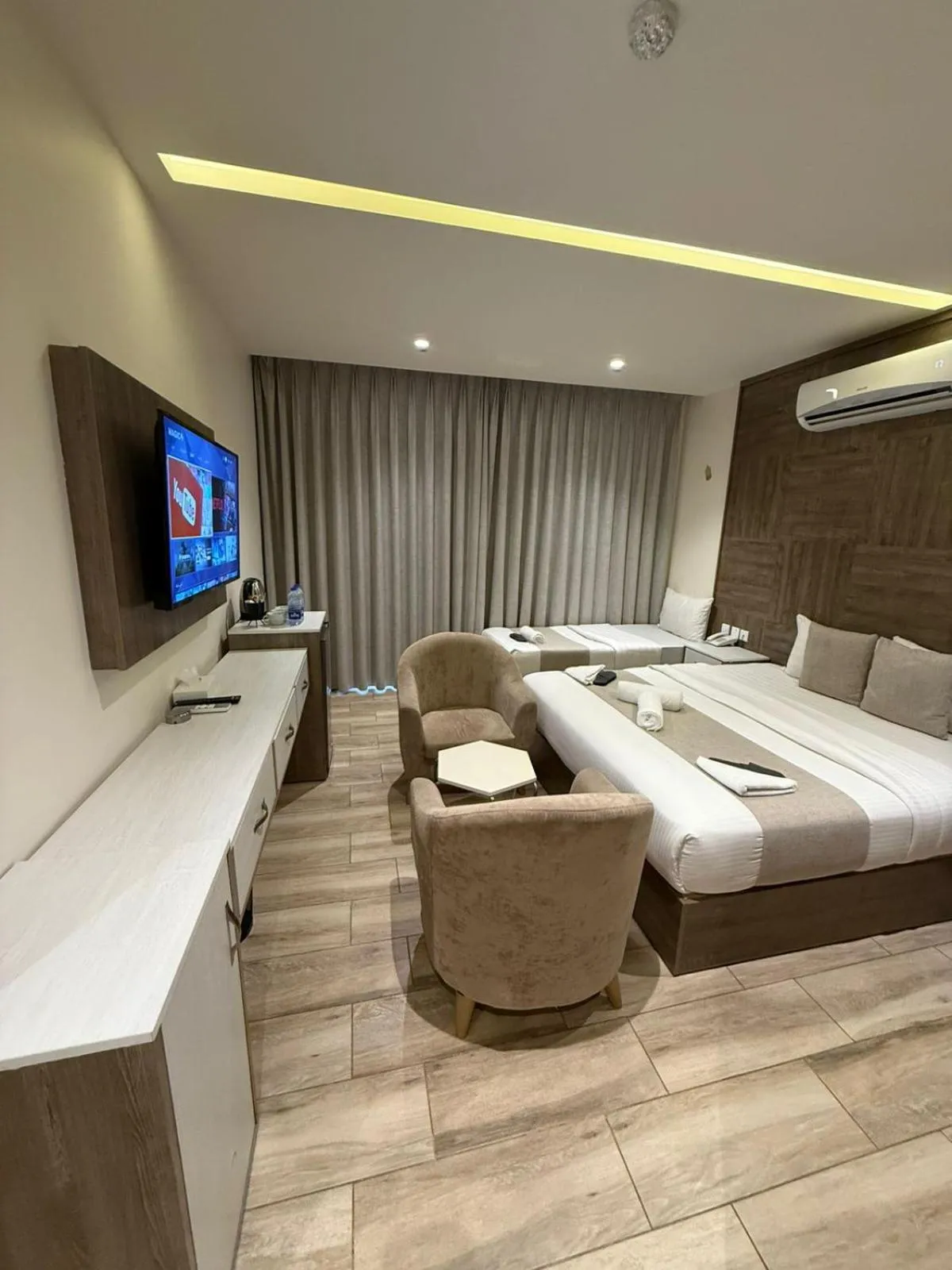 Photo of the whole room in Sky Hotel