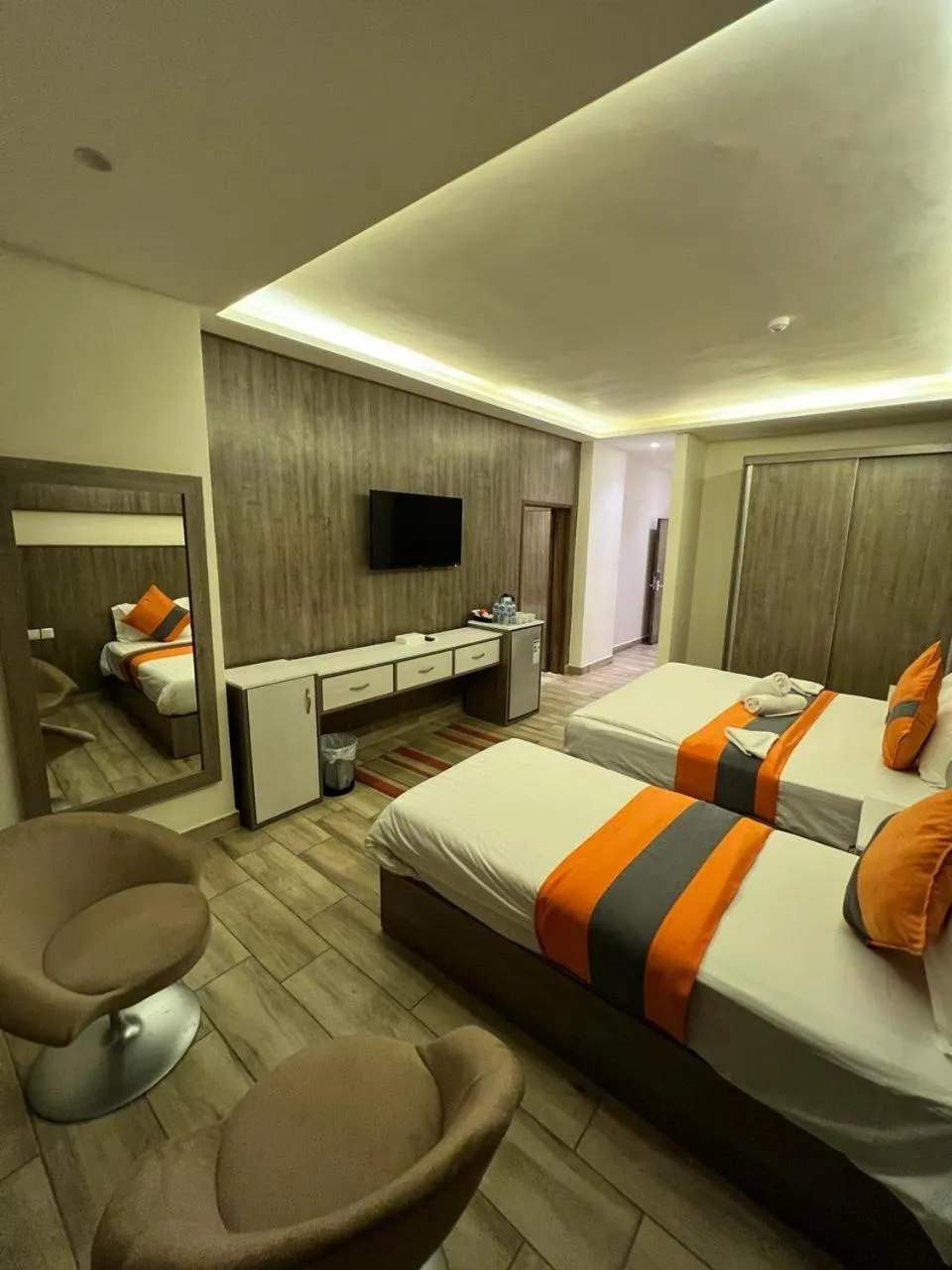 Bedroom, Bed in Sky Hotel