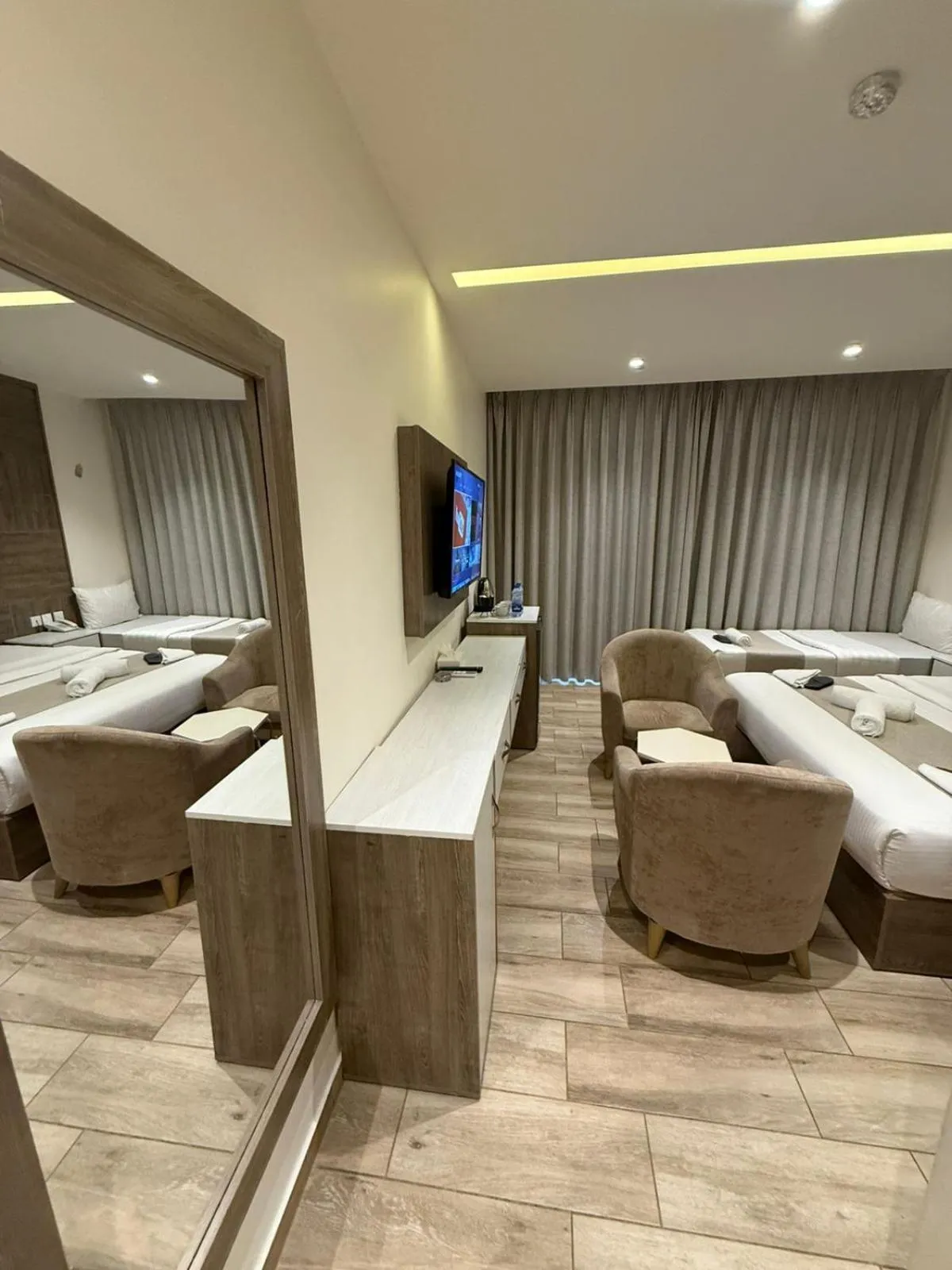 TV and multimedia in Sky Hotel