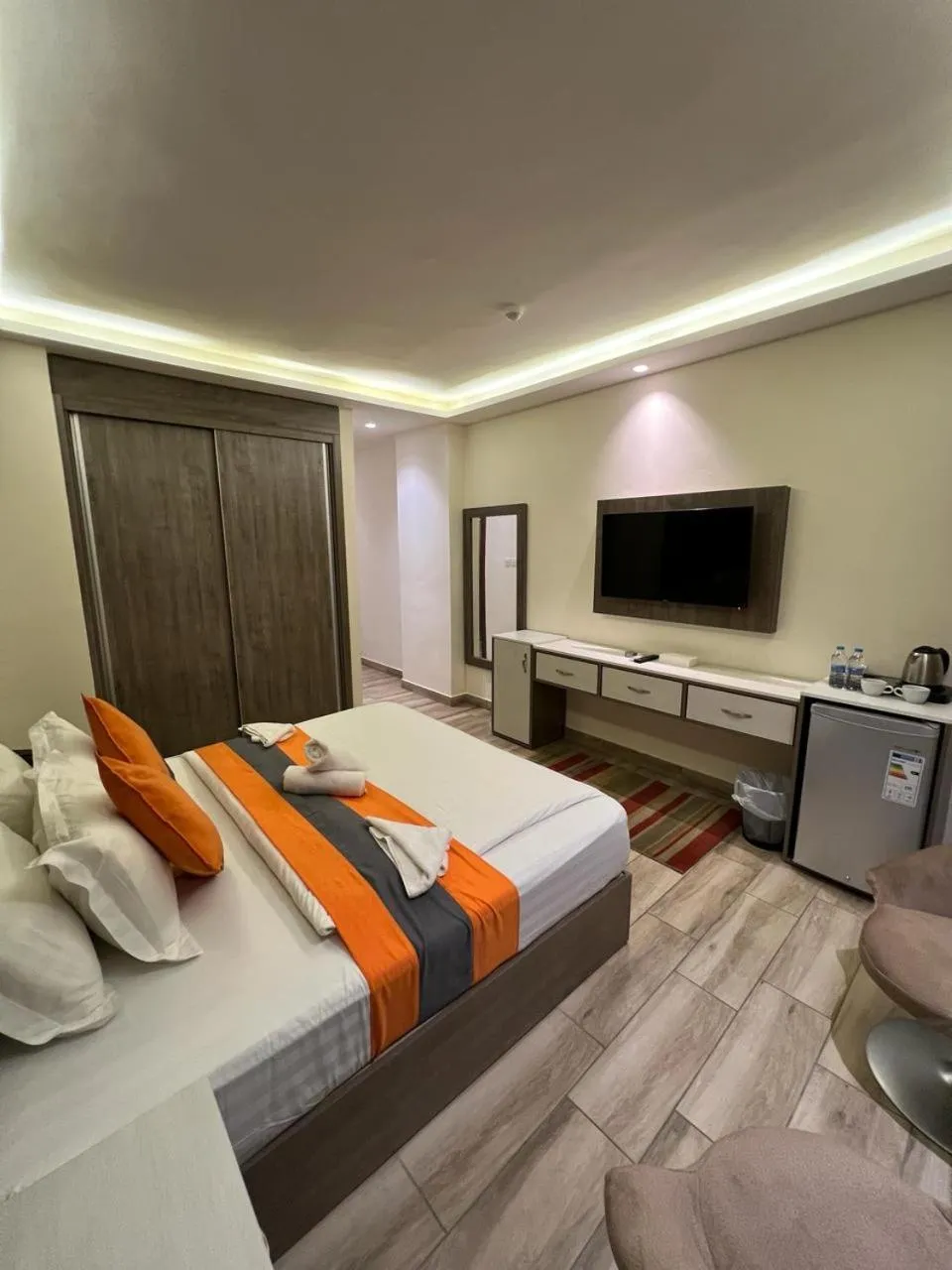 Bedroom, Bed in Sky Hotel