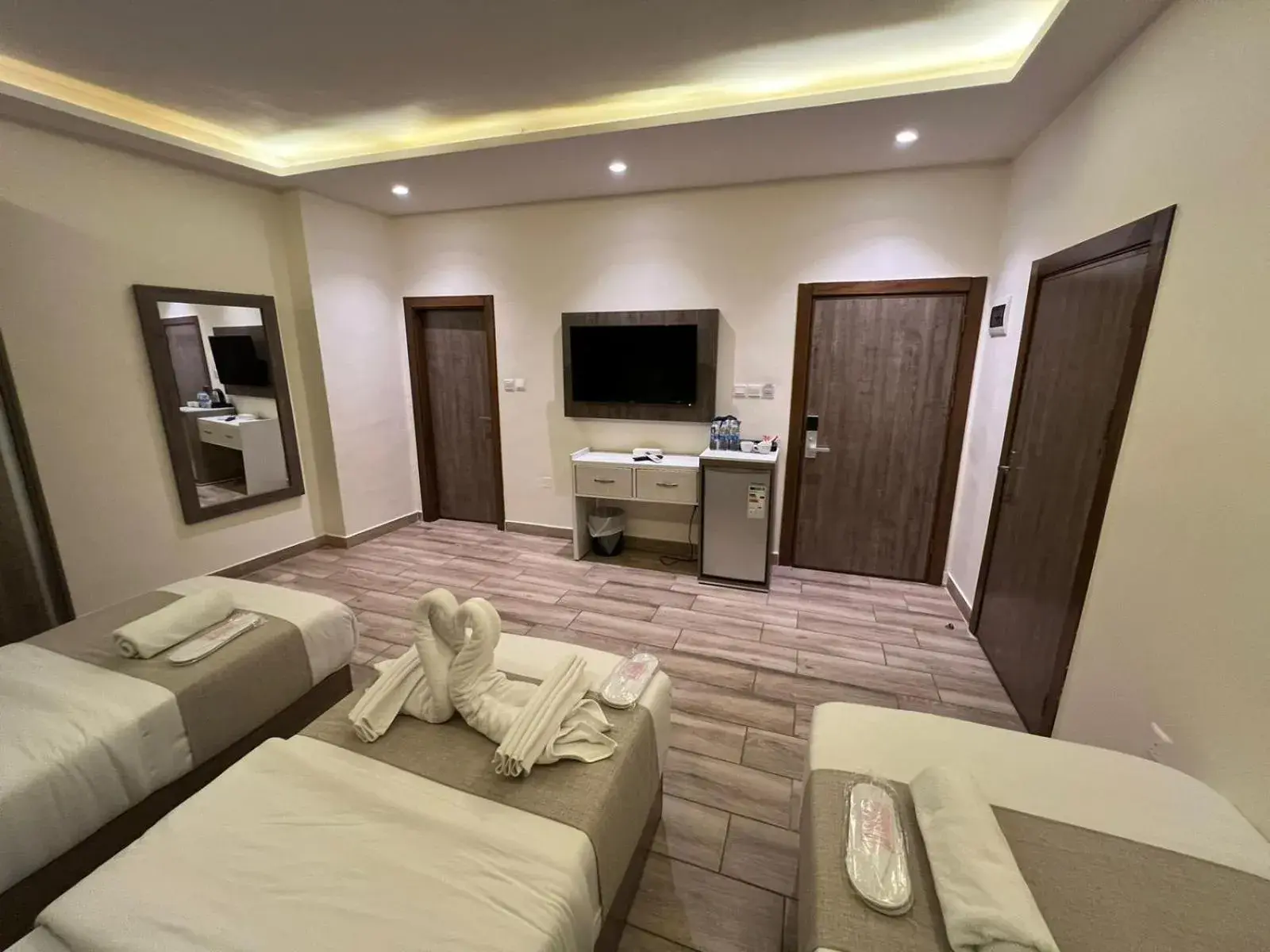 Triple Room in Sky Hotel Triple Room in Sky Hotel