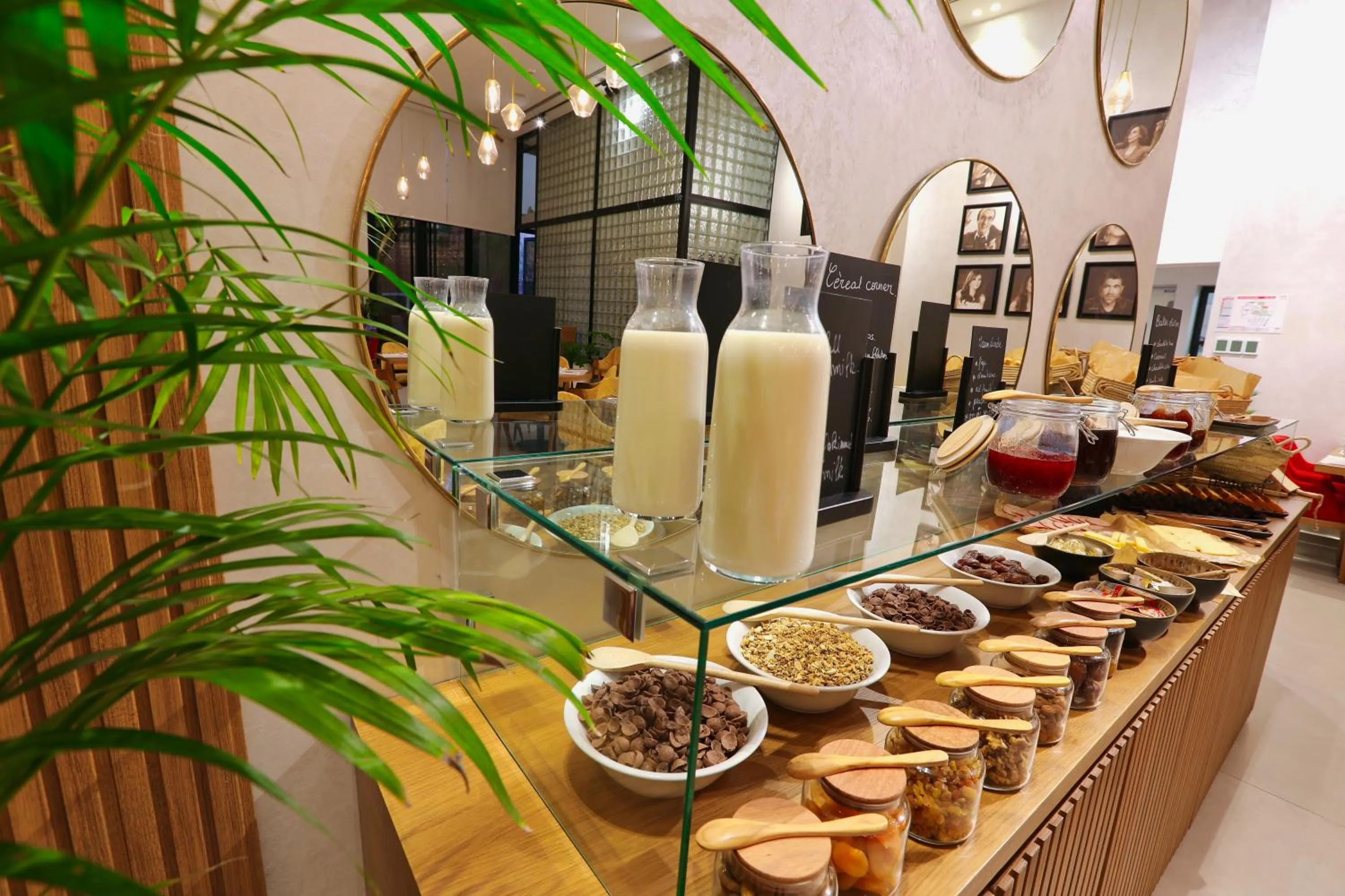 Continental breakfast in Ari Boutique Hôtel - Adult Only